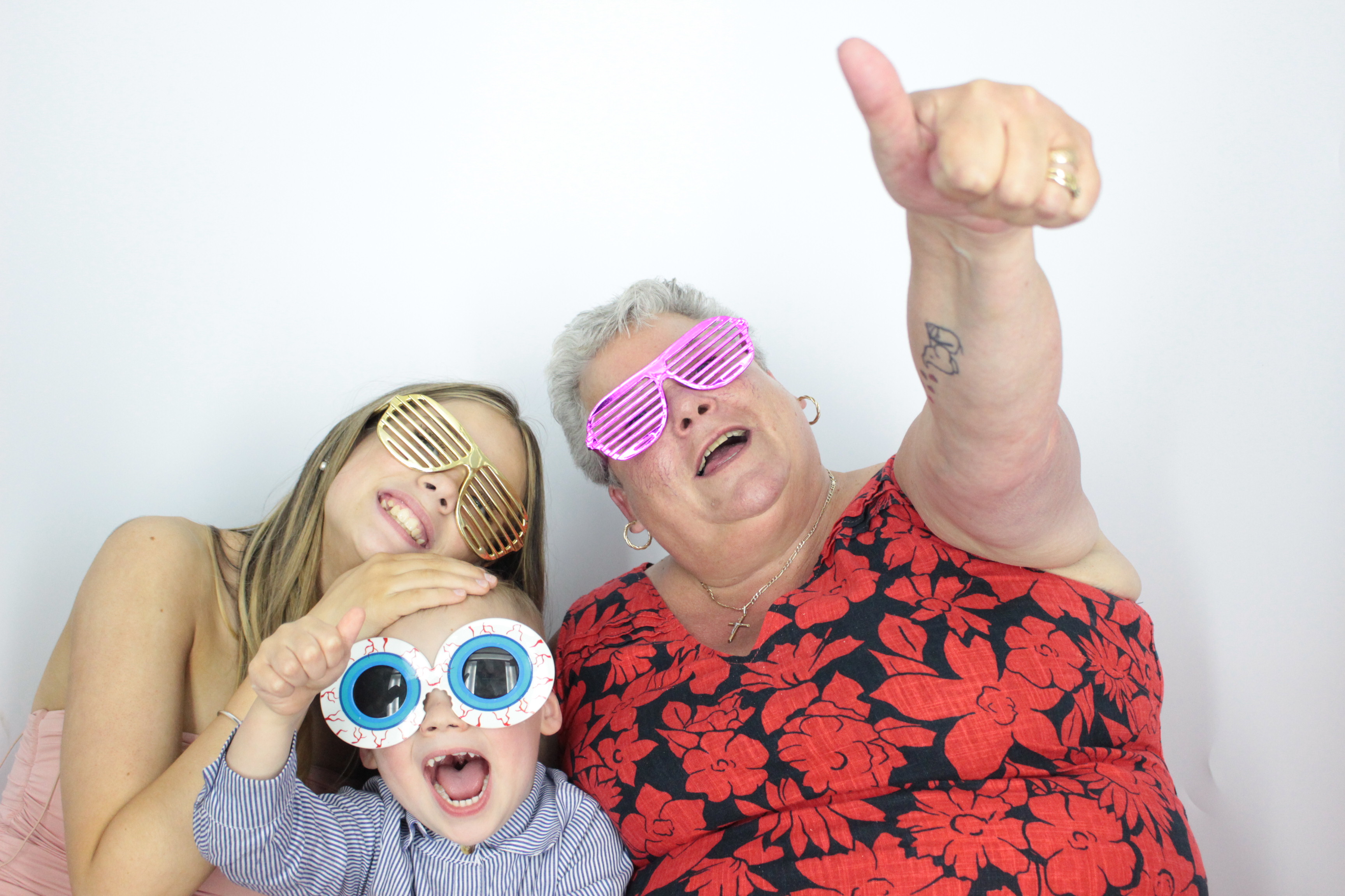 Thomas & brittany's Wedding  | View more photos from the event at gallery.myphotoboothexperience.co.uk/u/MyPhotoBoothExperienceLtd/Thomas-brittanys-Wedding