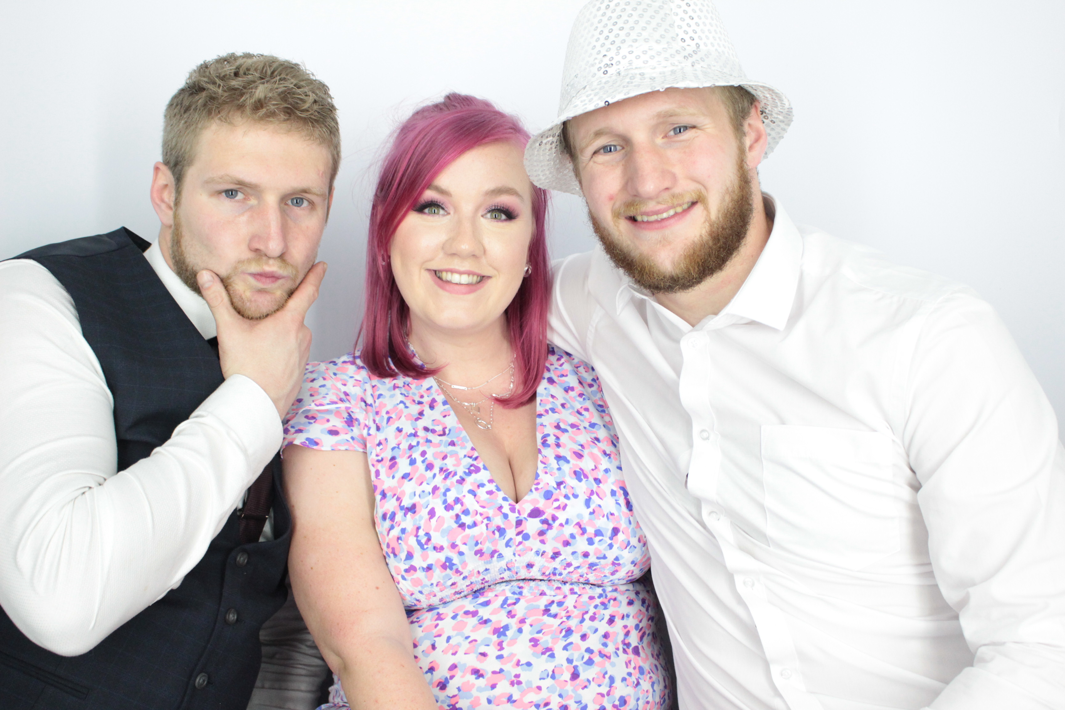 Thomas & brittany's Wedding  | View more photos from the event at gallery.myphotoboothexperience.co.uk/u/MyPhotoBoothExperienceLtd/Thomas-brittanys-Wedding