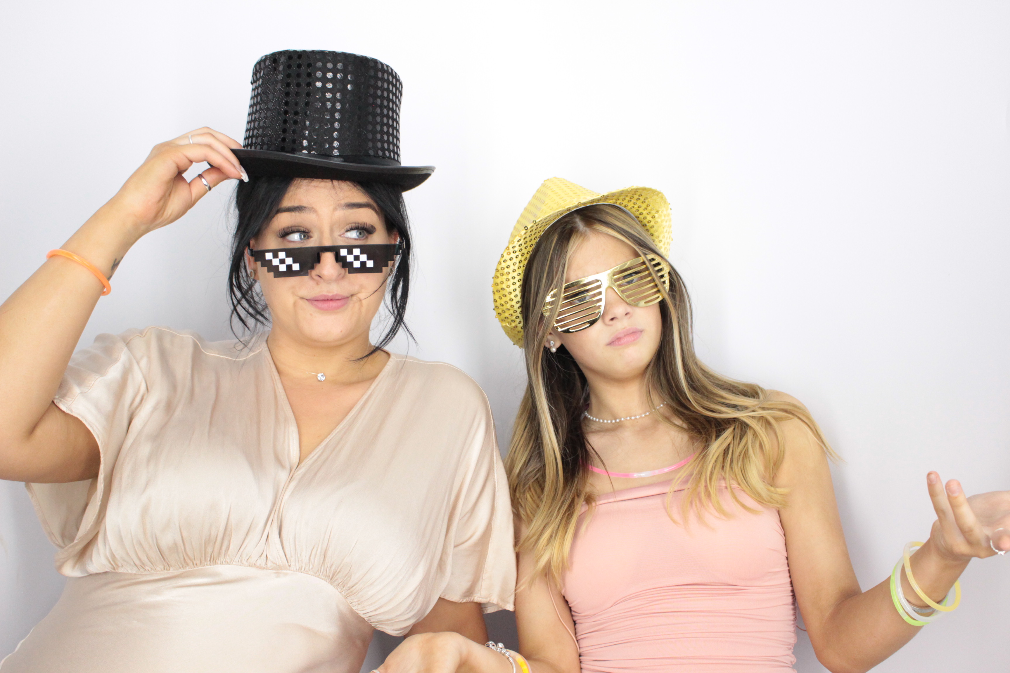 Thomas & brittany's Wedding  | View more photos from the event at gallery.myphotoboothexperience.co.uk/u/MyPhotoBoothExperienceLtd/Thomas-brittanys-Wedding