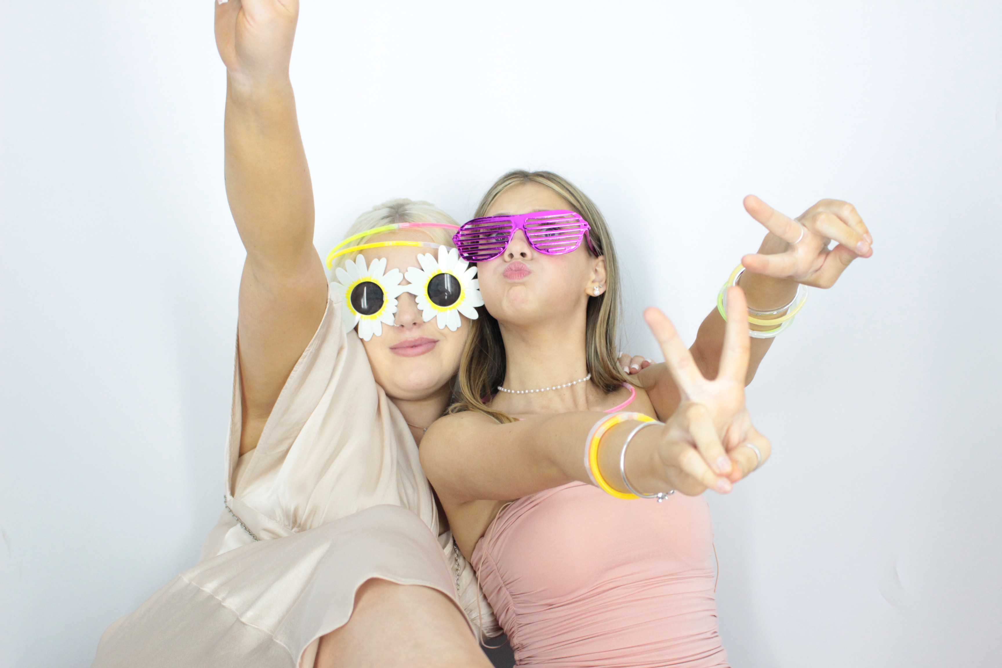 Thomas & brittany's Wedding  | View more photos from the event at gallery.myphotoboothexperience.co.uk/u/MyPhotoBoothExperienceLtd/Thomas-brittanys-Wedding