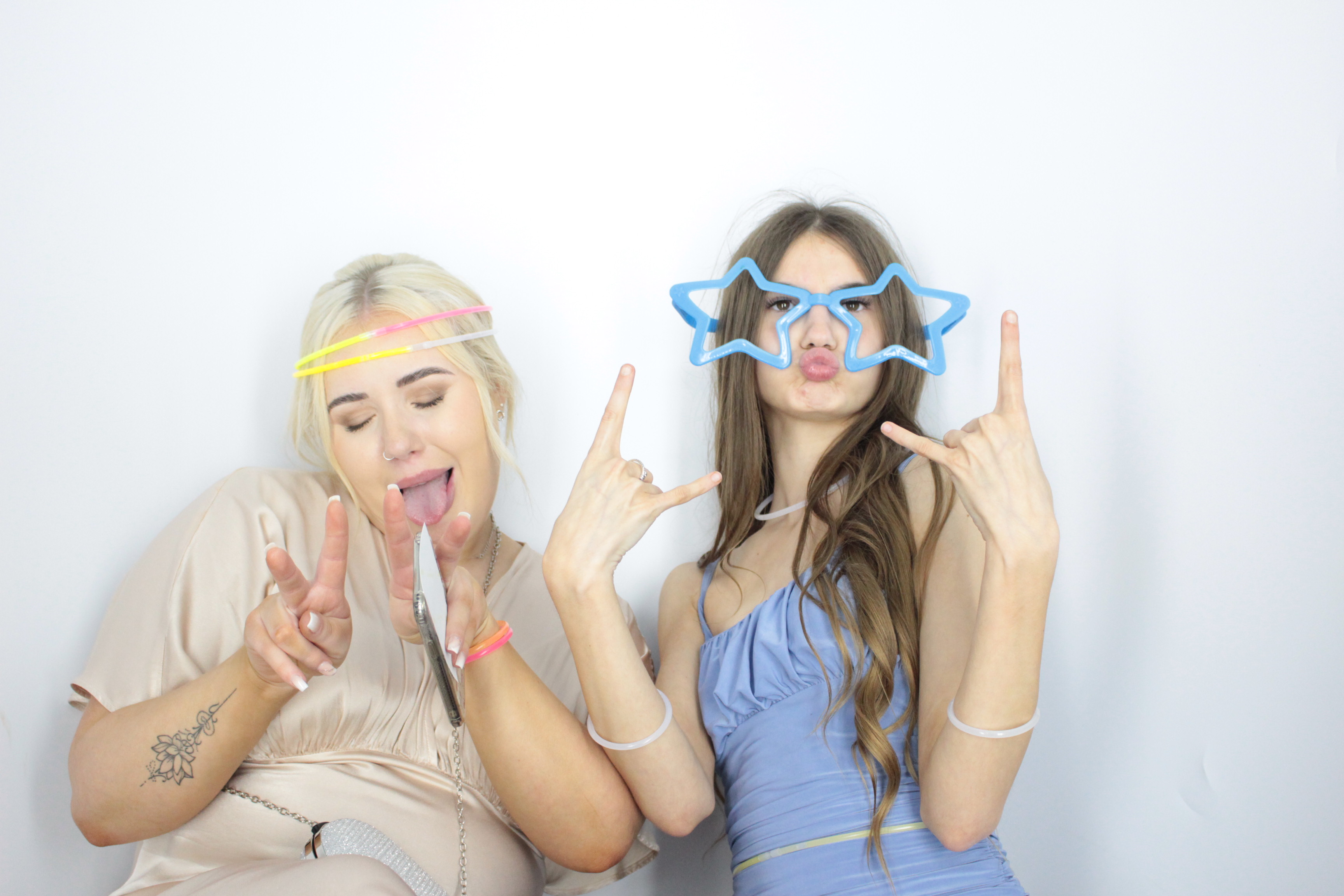 Thomas & brittany's Wedding  | View more photos from the event at gallery.myphotoboothexperience.co.uk/u/MyPhotoBoothExperienceLtd/Thomas-brittanys-Wedding