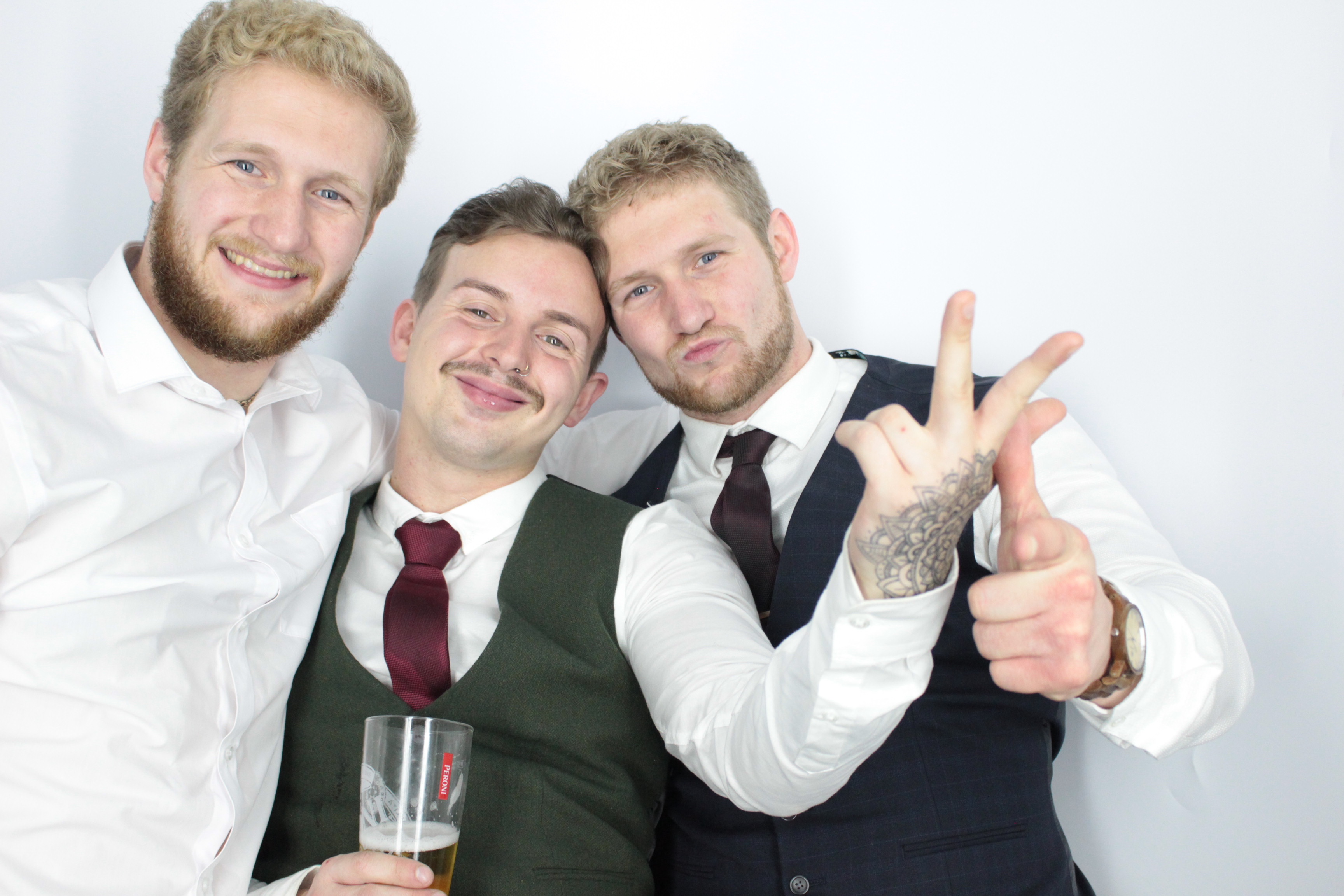Thomas & brittany's Wedding  | View more photos from the event at gallery.myphotoboothexperience.co.uk/u/MyPhotoBoothExperienceLtd/Thomas-brittanys-Wedding