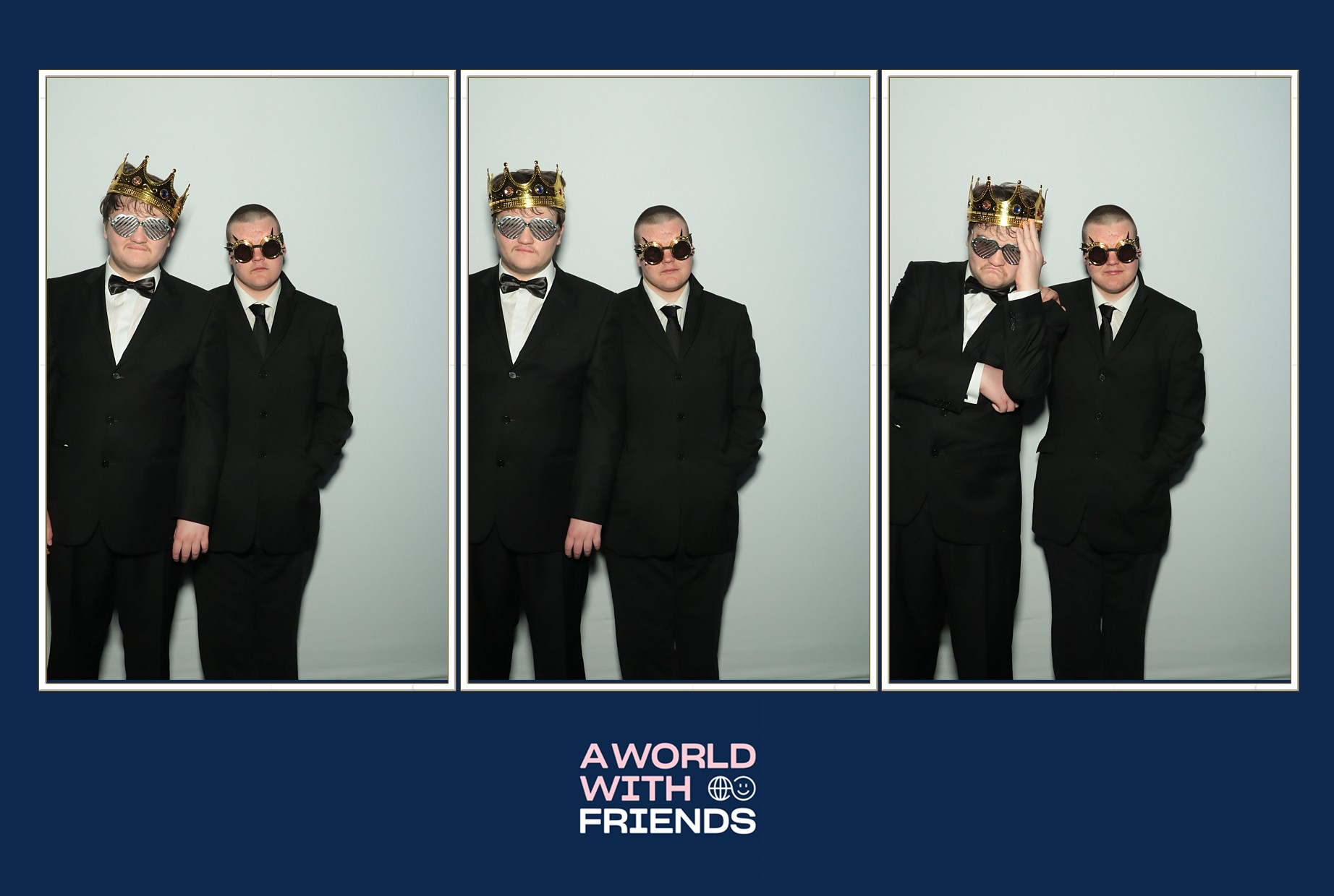 World With Friends Prom 2022 | View more photos from the event at gallery.myphotoboothexperience.co.uk/u/MyPhotoBoothExperienceLtd/World-With-Friends-Prom-2022