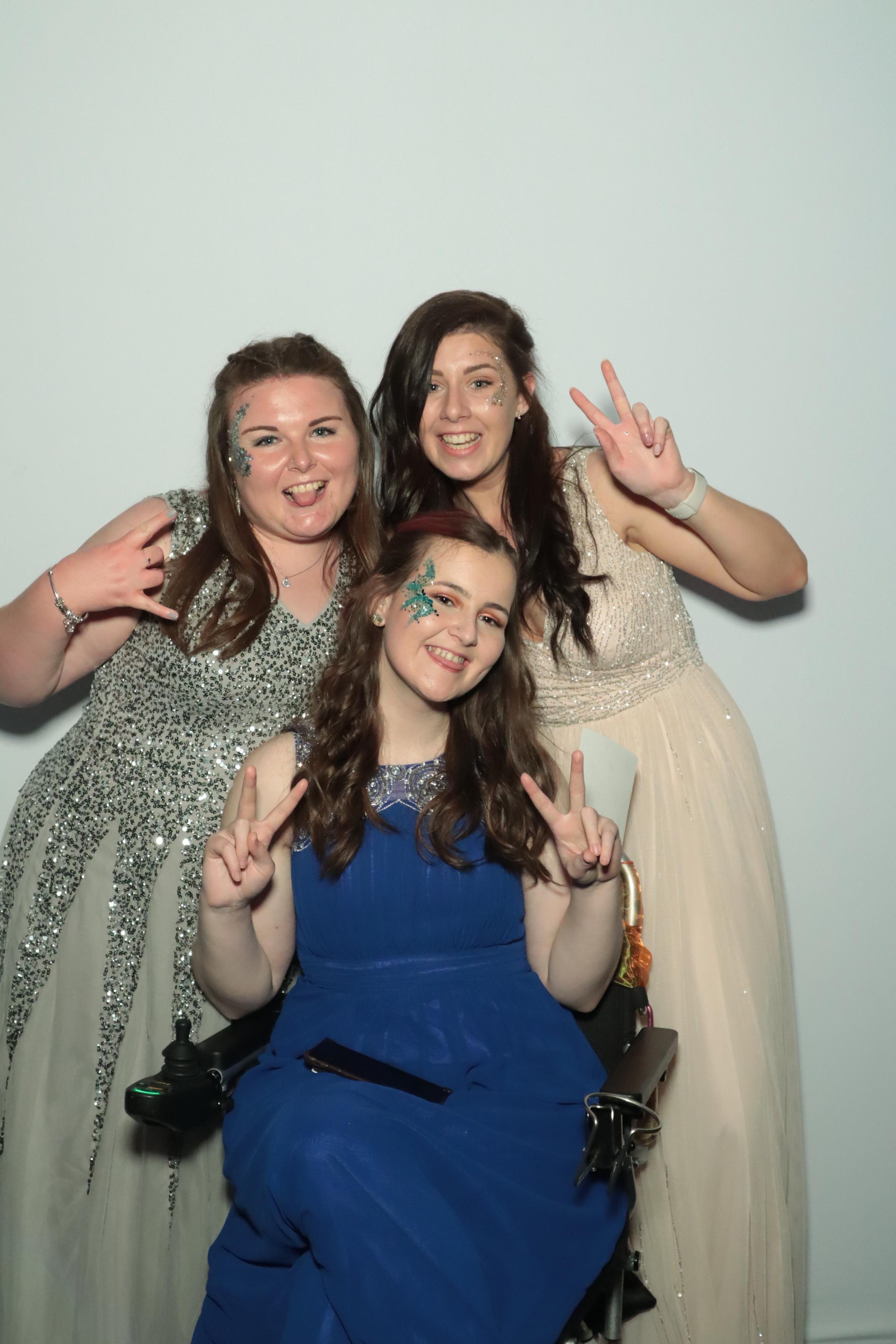 World With Friends Prom 2022 | View more photos from the event at gallery.myphotoboothexperience.co.uk/u/MyPhotoBoothExperienceLtd/World-With-Friends-Prom-2022