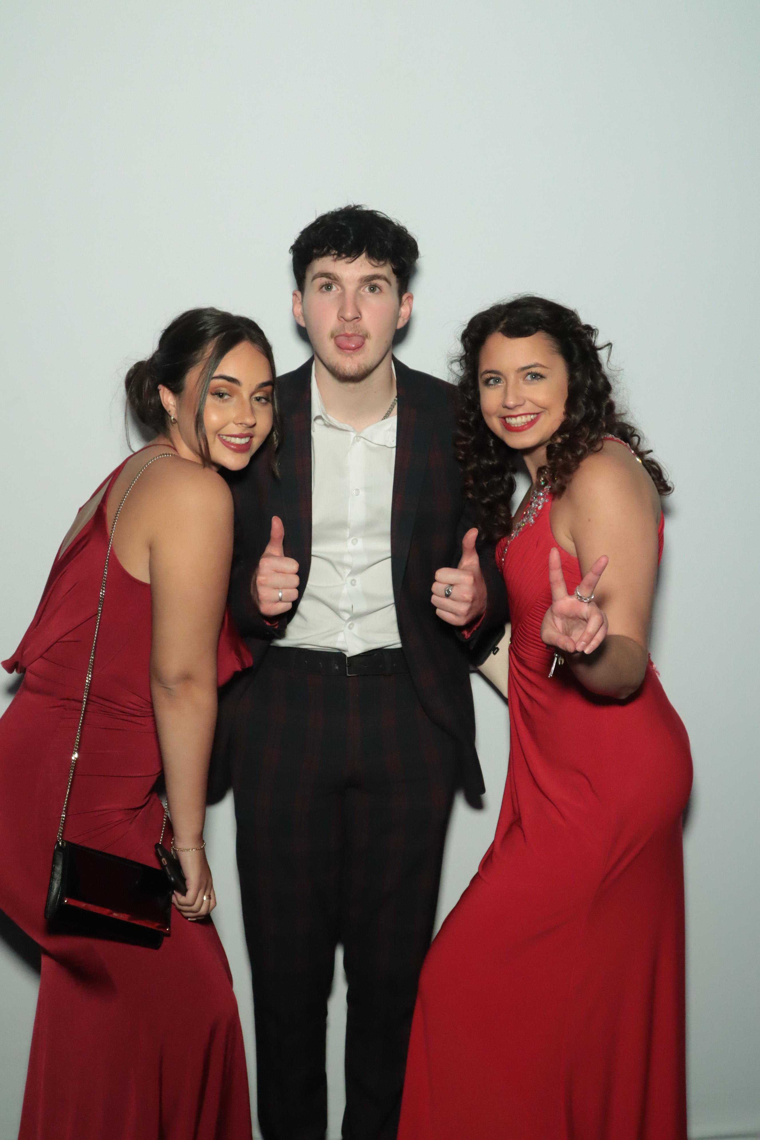 World With Friends Prom 2022 | View more photos from the event at gallery.myphotoboothexperience.co.uk/u/MyPhotoBoothExperienceLtd/World-With-Friends-Prom-2022