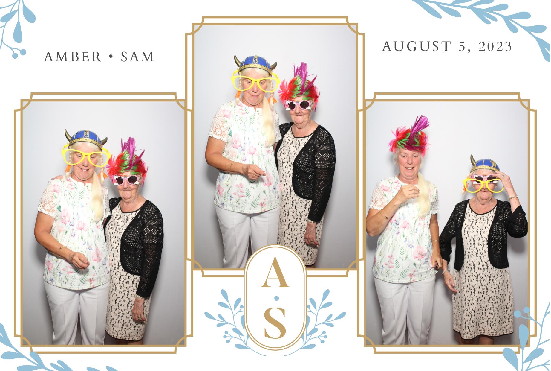 Amber & Sam's Wedding  | View more photos from the event at gallery.myphotoboothexperience.co.uk/u/MyPhotoBoothExperienceLtd/Amber-Sams-Wedding