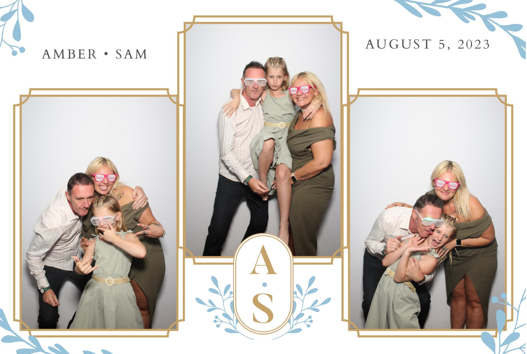 Amber & Sam's Wedding  | View more photos from the event at gallery.myphotoboothexperience.co.uk/u/MyPhotoBoothExperienceLtd/Amber-Sams-Wedding