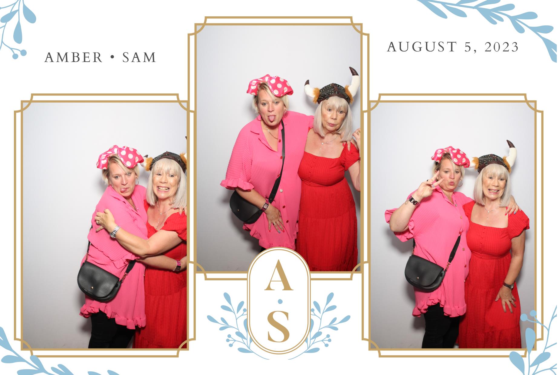 Amber & Sam's Wedding  | View more photos from the event at gallery.myphotoboothexperience.co.uk/u/MyPhotoBoothExperienceLtd/Amber-Sams-Wedding