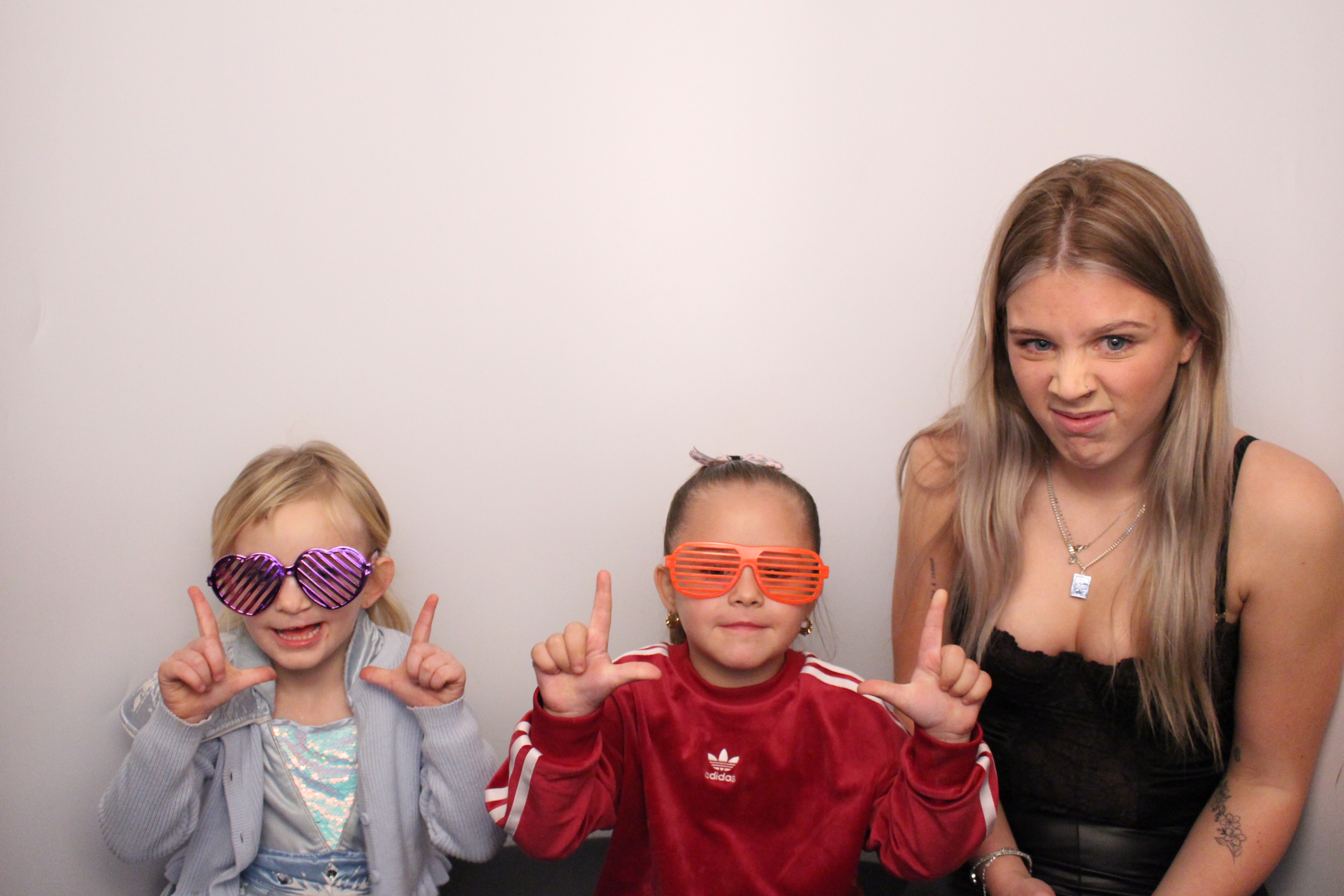 Anita's Birthday | View more photos from the event at gallery.myphotoboothexperience.co.uk/u/MyPhotoBoothExperienceLtd/Anitas-Birthday