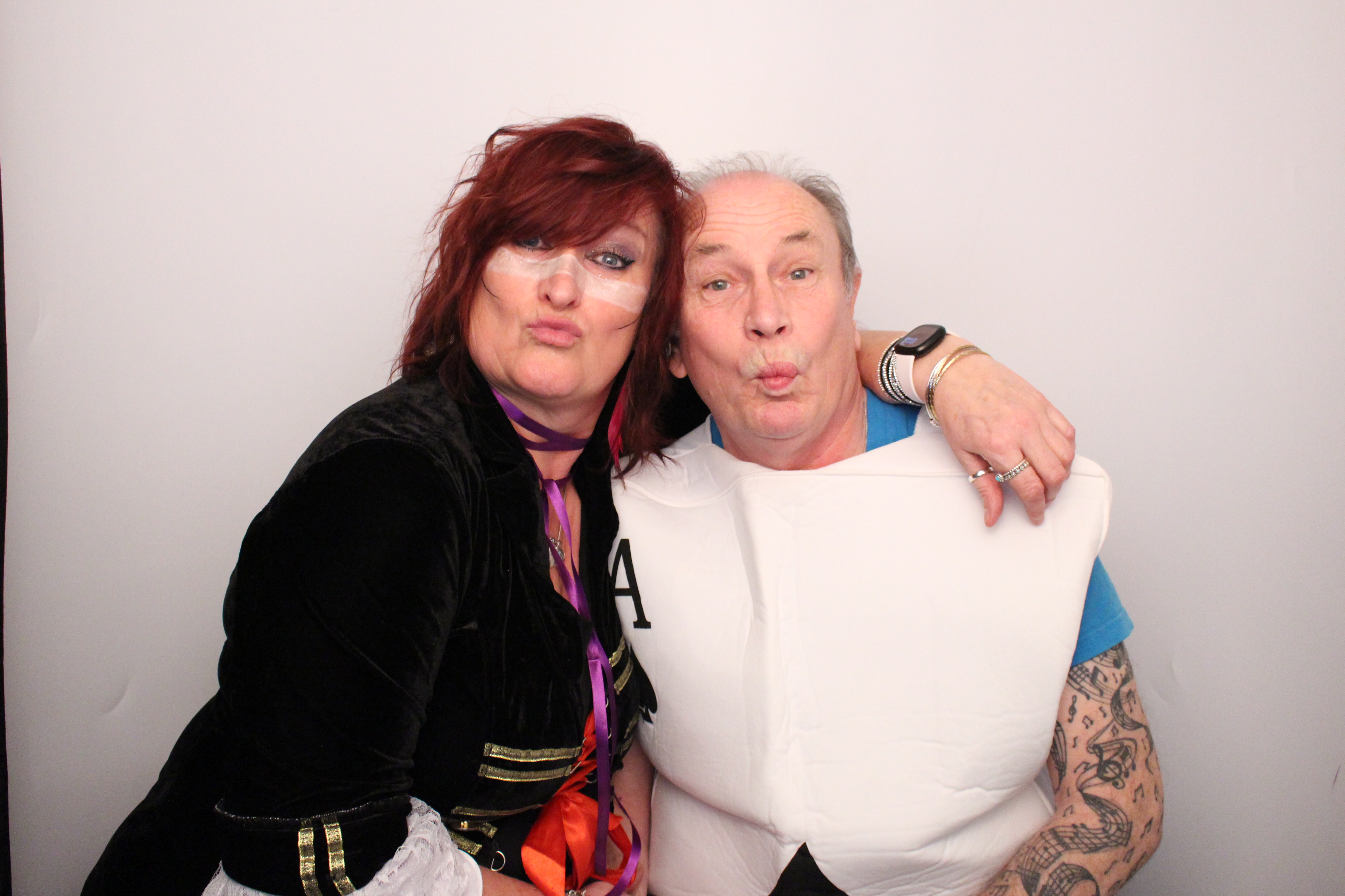 Anita's Birthday | View more photos from the event at gallery.myphotoboothexperience.co.uk/u/MyPhotoBoothExperienceLtd/Anitas-Birthday