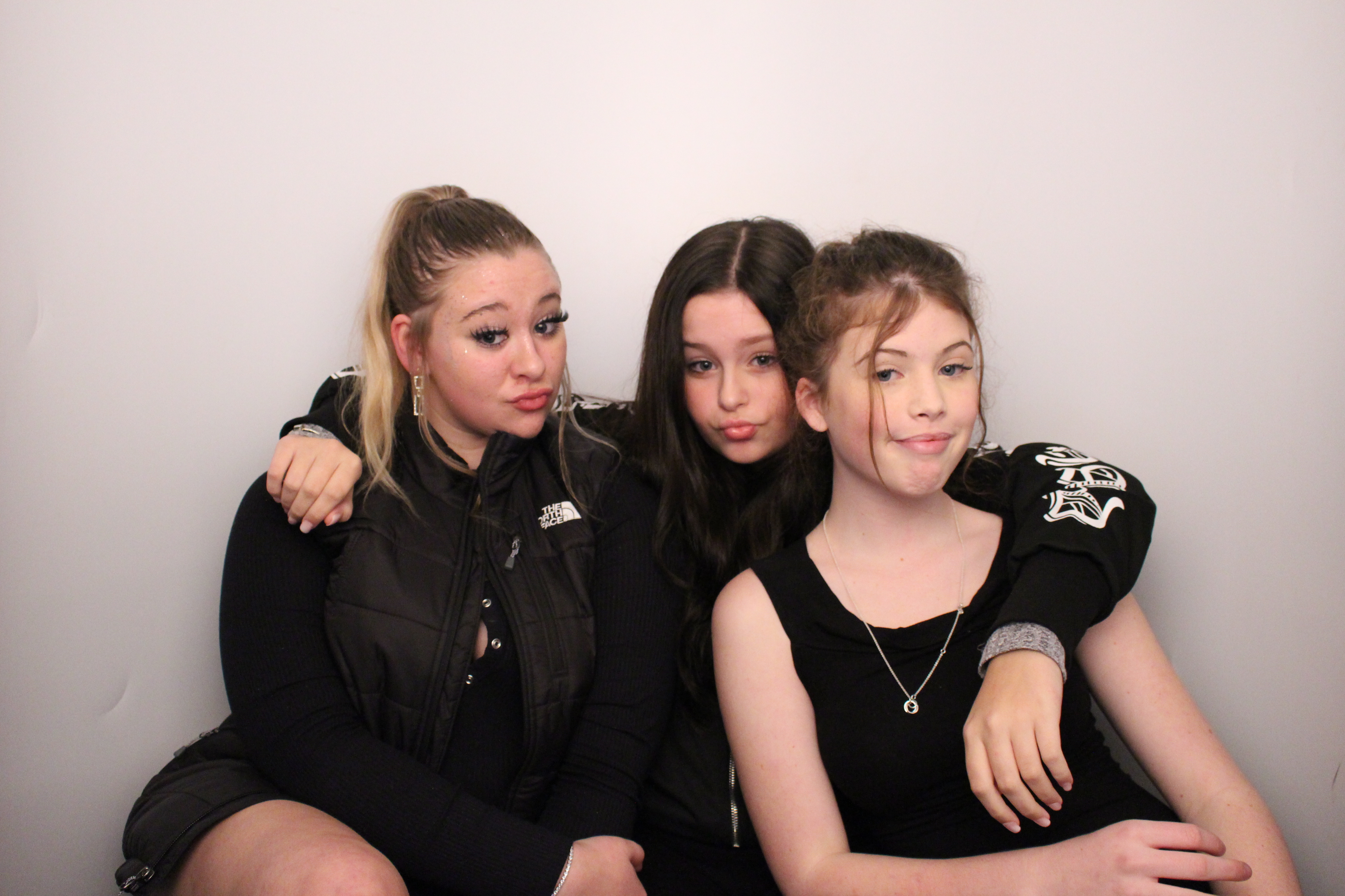 Anita's Birthday | View more photos from the event at gallery.myphotoboothexperience.co.uk/u/MyPhotoBoothExperienceLtd/Anitas-Birthday