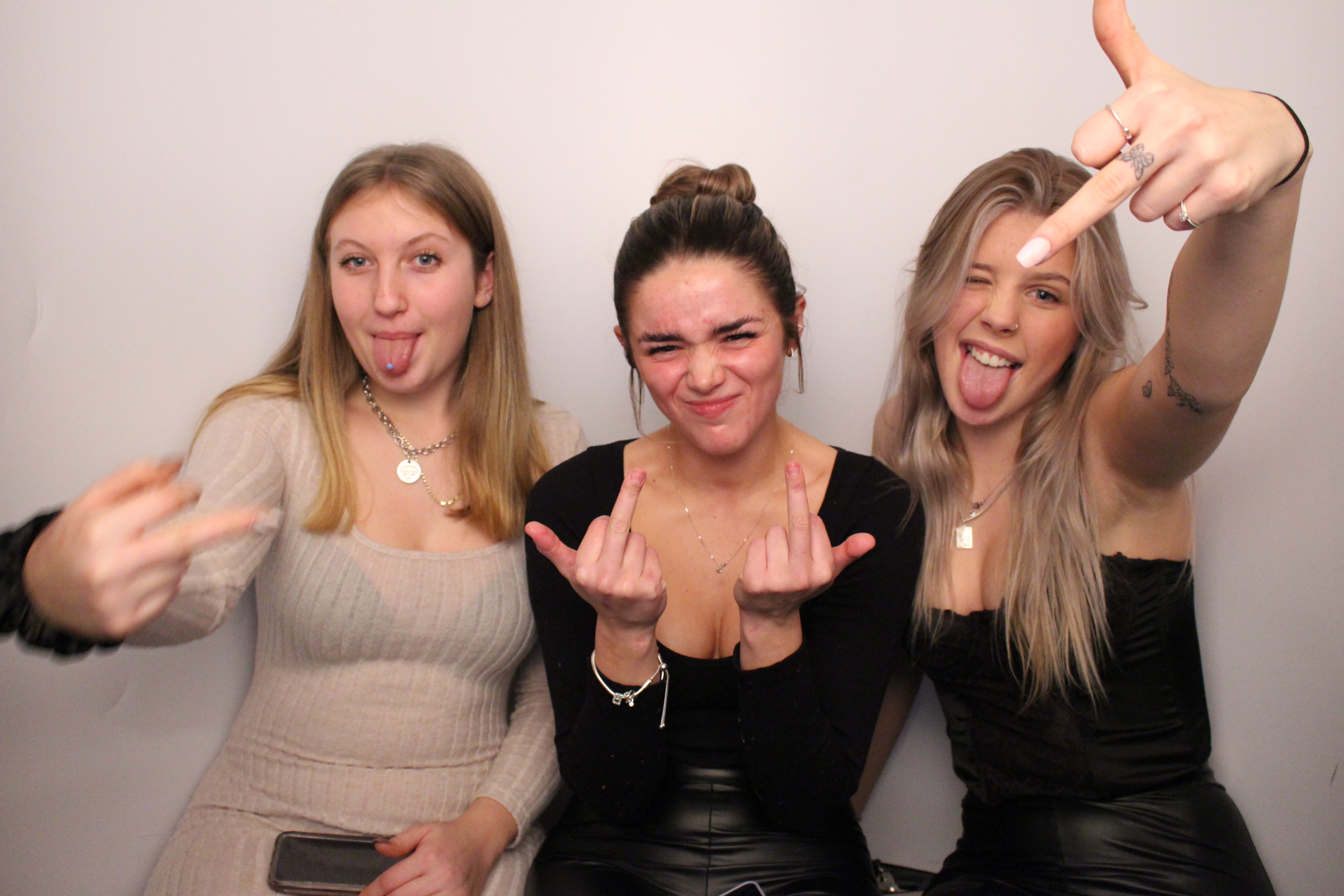 Anita's Birthday | View more photos from the event at gallery.myphotoboothexperience.co.uk/u/MyPhotoBoothExperienceLtd/Anitas-Birthday