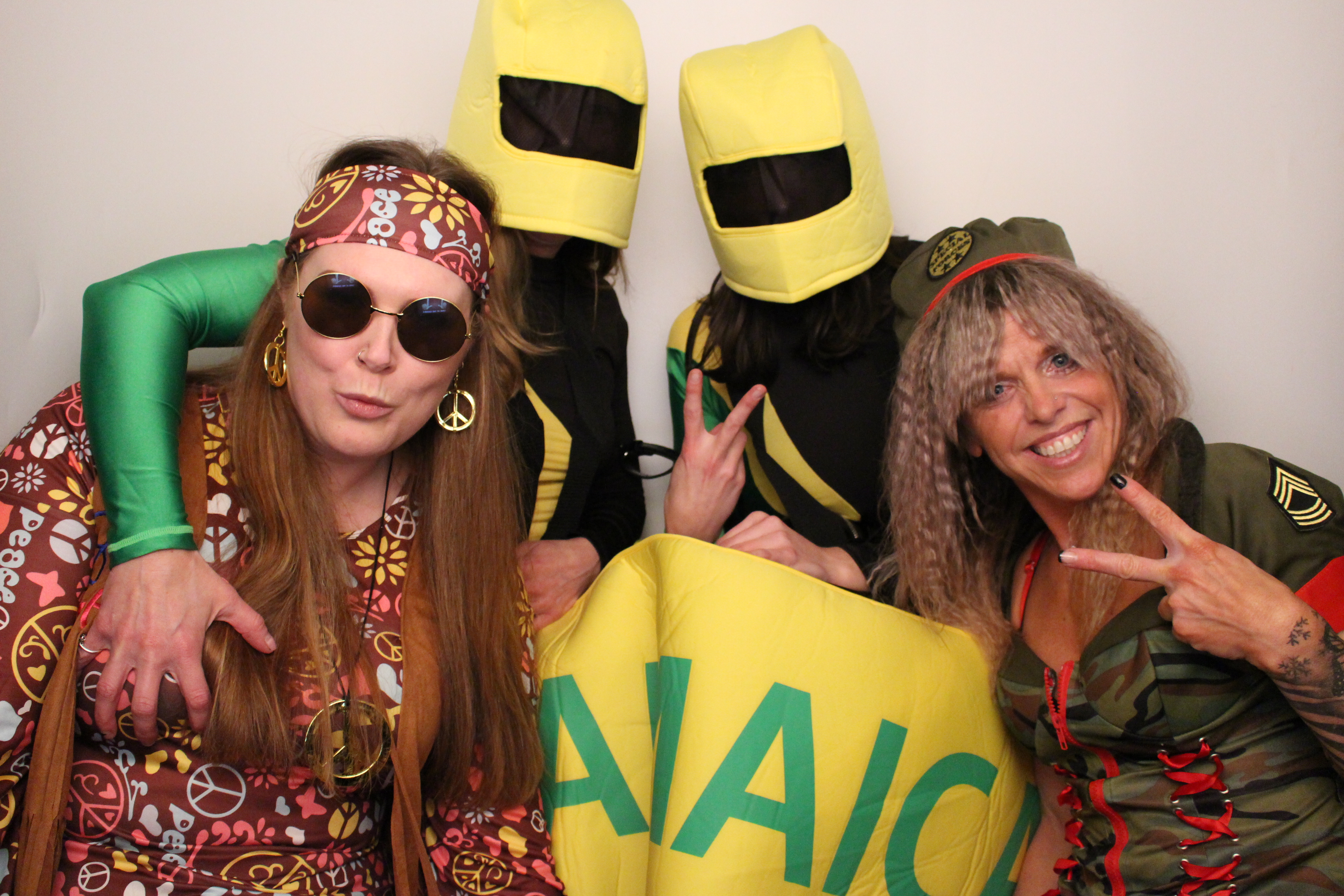 Anita's Birthday | View more photos from the event at gallery.myphotoboothexperience.co.uk/u/MyPhotoBoothExperienceLtd/Anitas-Birthday
