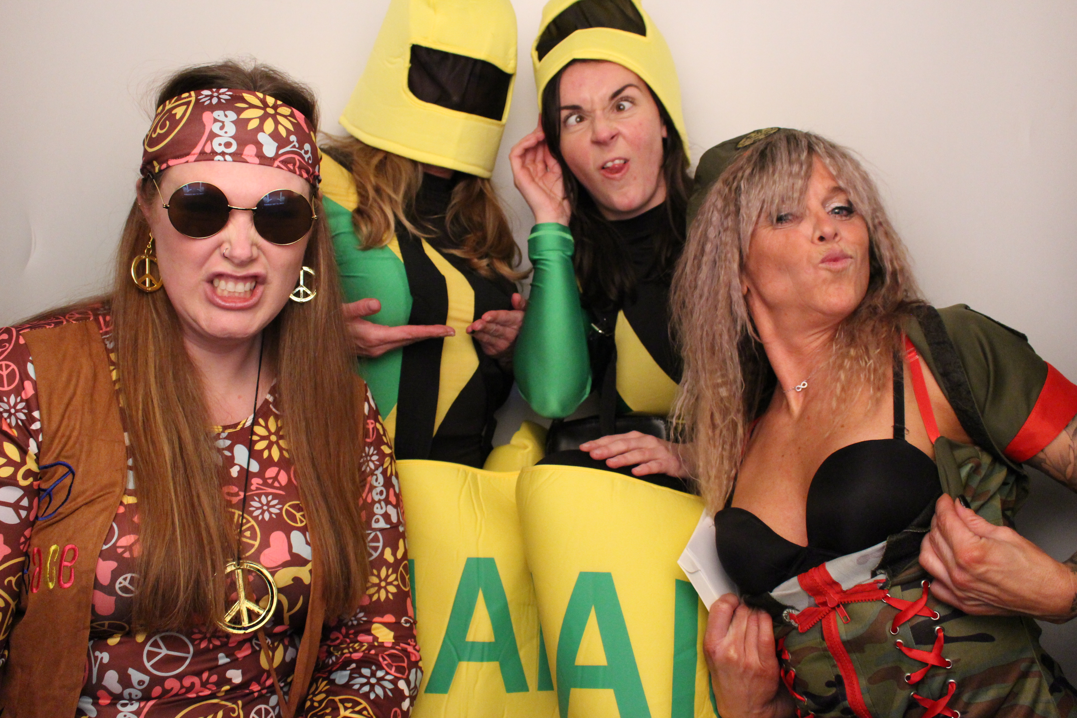 Anita's Birthday | View more photos from the event at gallery.myphotoboothexperience.co.uk/u/MyPhotoBoothExperienceLtd/Anitas-Birthday