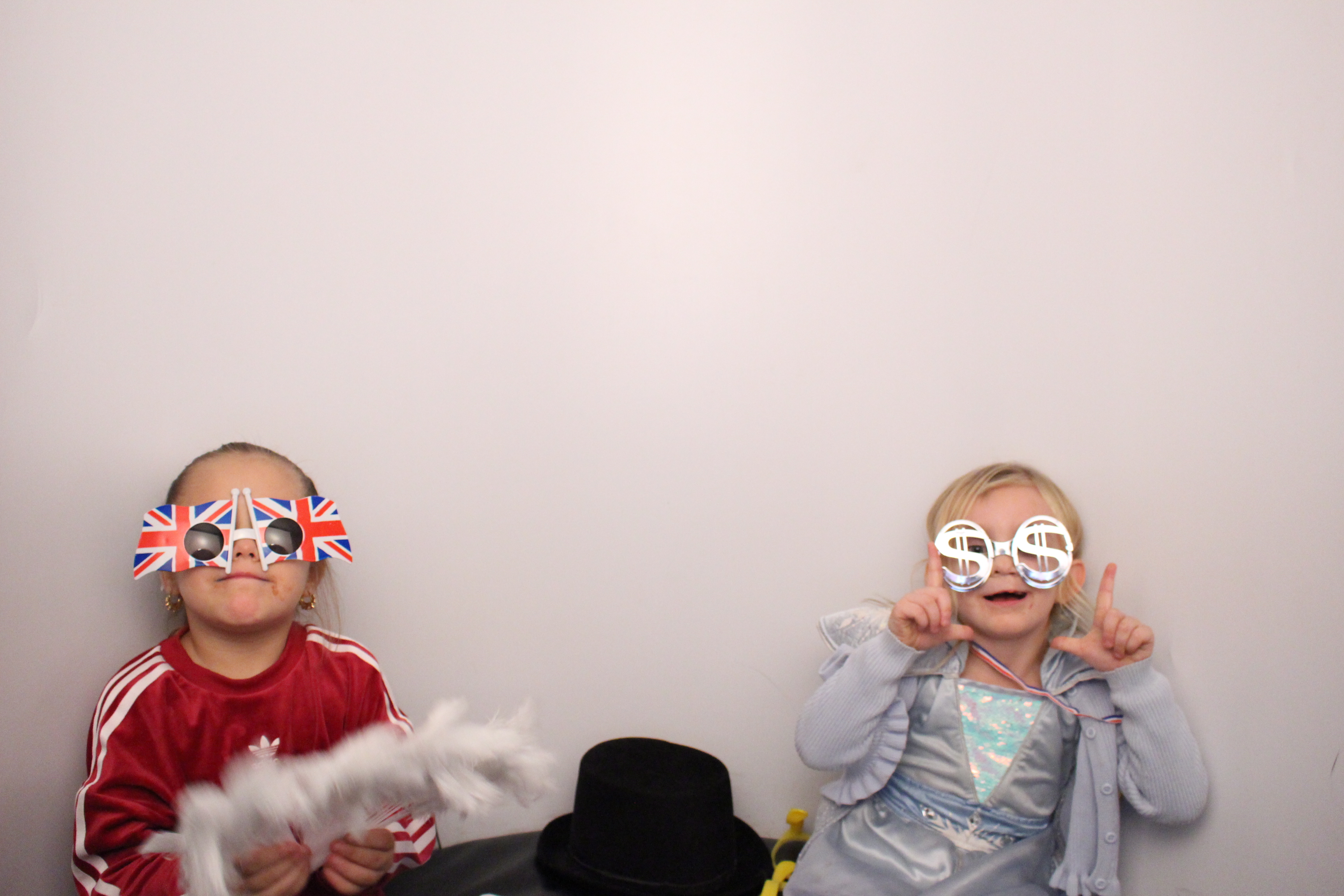 Anita's Birthday | View more photos from the event at gallery.myphotoboothexperience.co.uk/u/MyPhotoBoothExperienceLtd/Anitas-Birthday