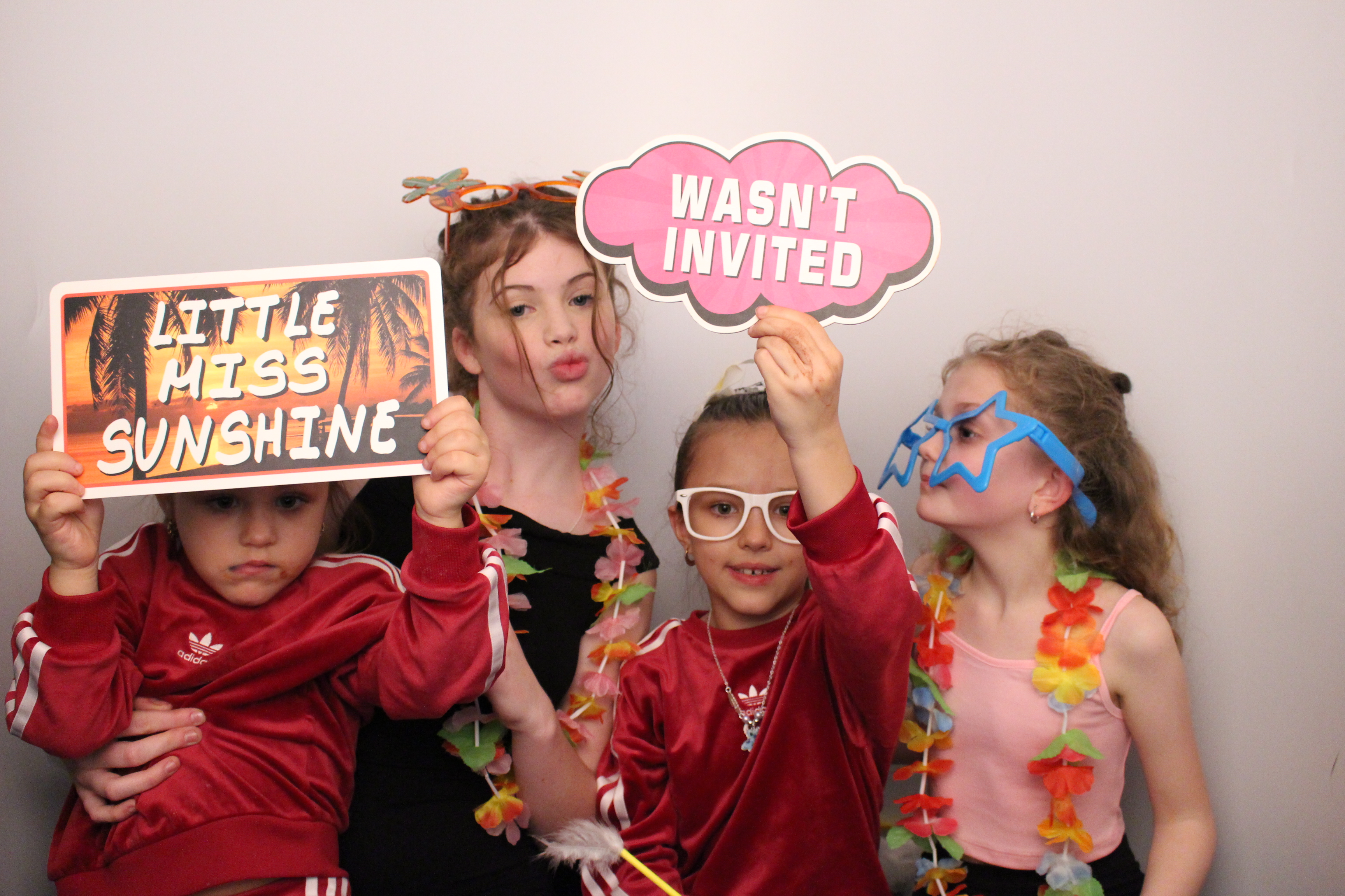 Anita's Birthday | View more photos from the event at gallery.myphotoboothexperience.co.uk/u/MyPhotoBoothExperienceLtd/Anitas-Birthday