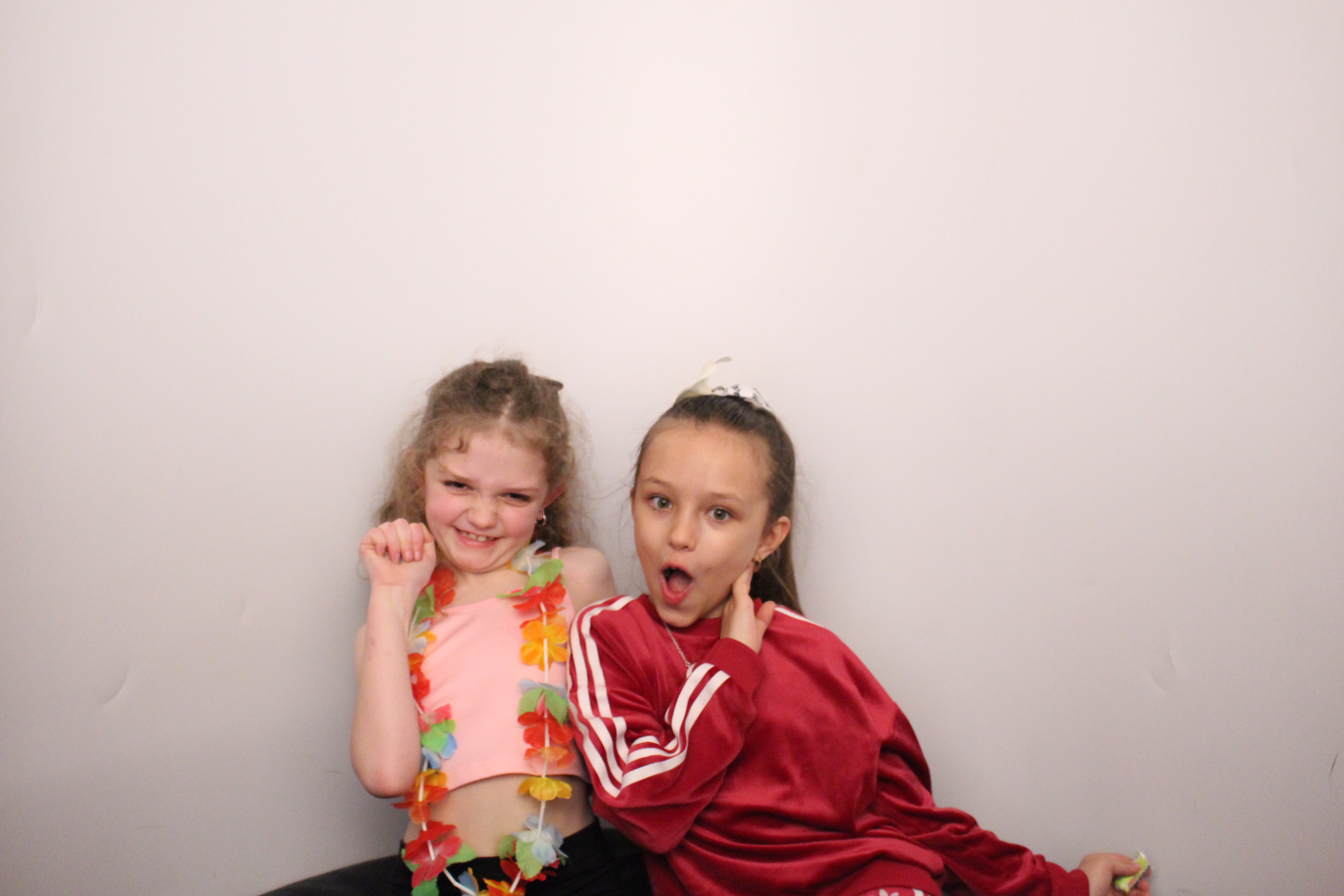 Anita's Birthday | View more photos from the event at gallery.myphotoboothexperience.co.uk/u/MyPhotoBoothExperienceLtd/Anitas-Birthday