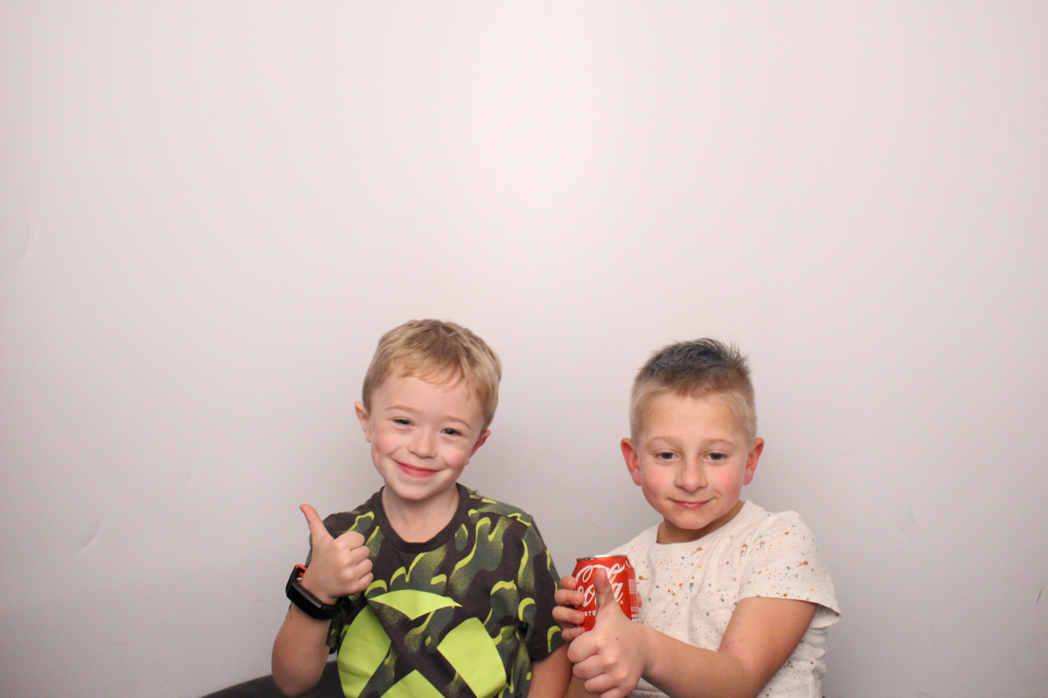 Anita's Birthday | View more photos from the event at gallery.myphotoboothexperience.co.uk/u/MyPhotoBoothExperienceLtd/Anitas-Birthday