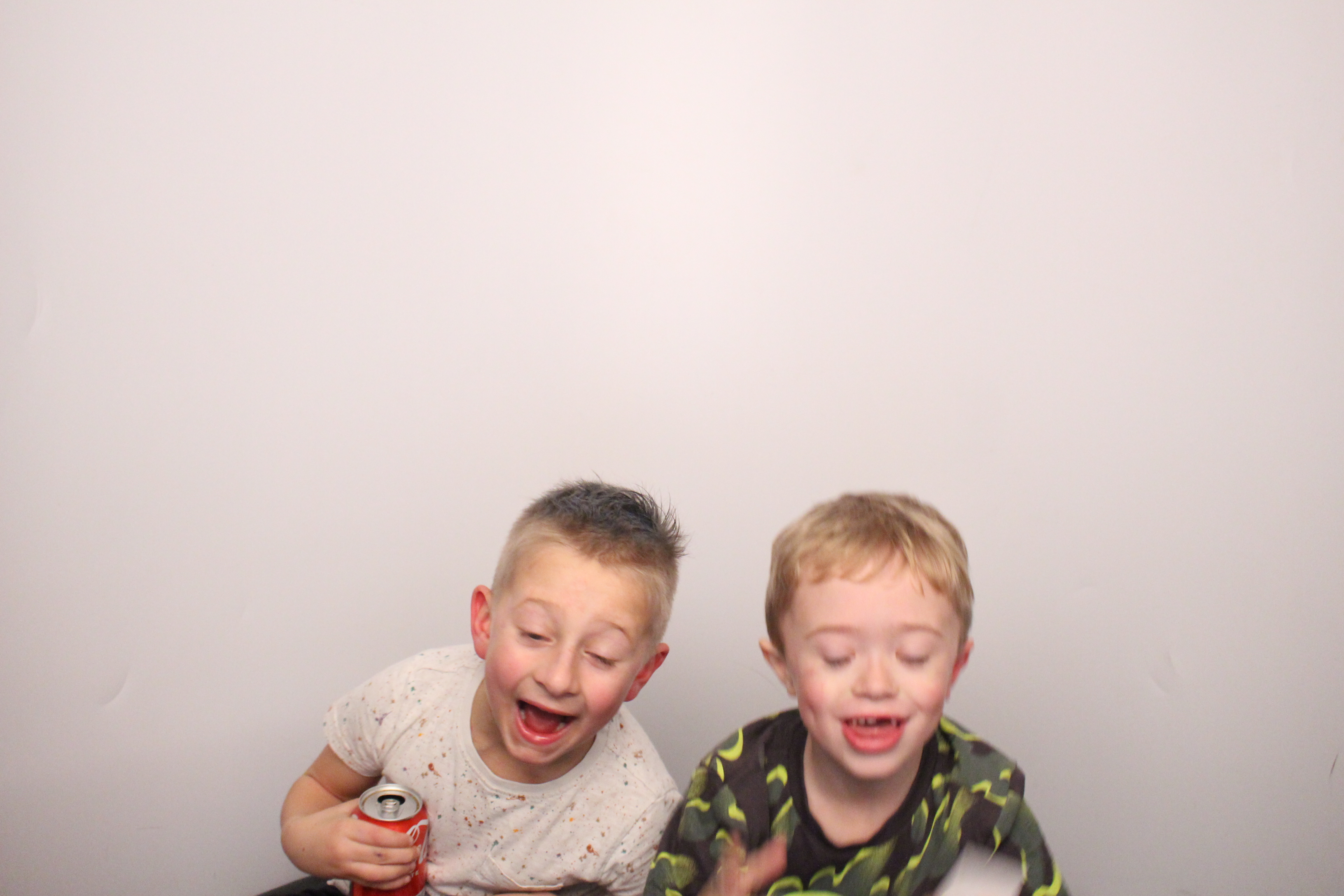 Anita's Birthday | View more photos from the event at gallery.myphotoboothexperience.co.uk/u/MyPhotoBoothExperienceLtd/Anitas-Birthday