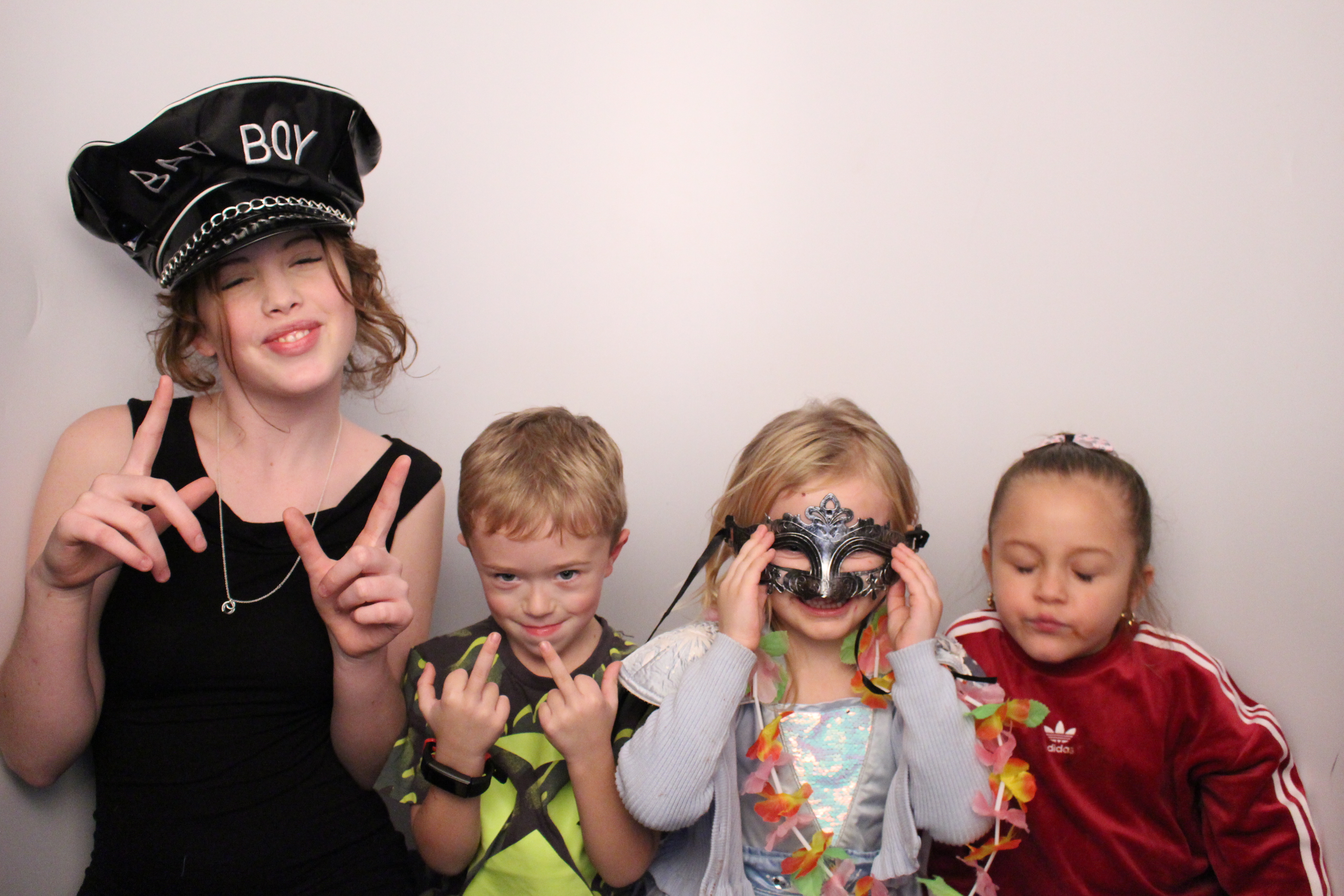 Anita's Birthday | View more photos from the event at gallery.myphotoboothexperience.co.uk/u/MyPhotoBoothExperienceLtd/Anitas-Birthday