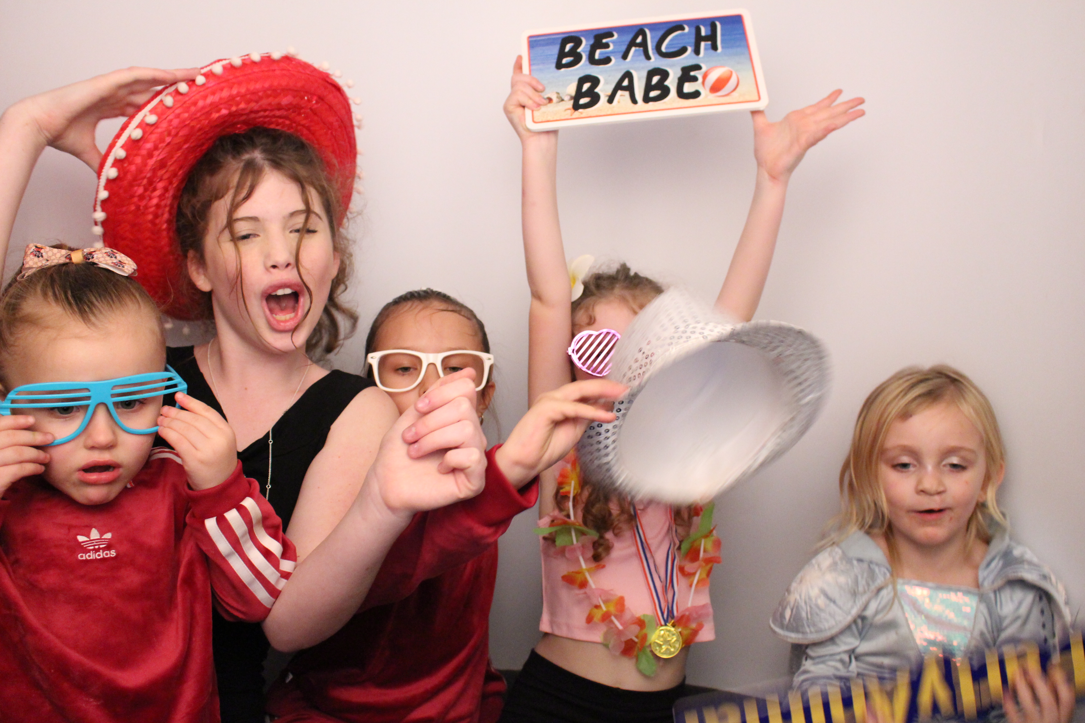 Anita's Birthday | View more photos from the event at gallery.myphotoboothexperience.co.uk/u/MyPhotoBoothExperienceLtd/Anitas-Birthday