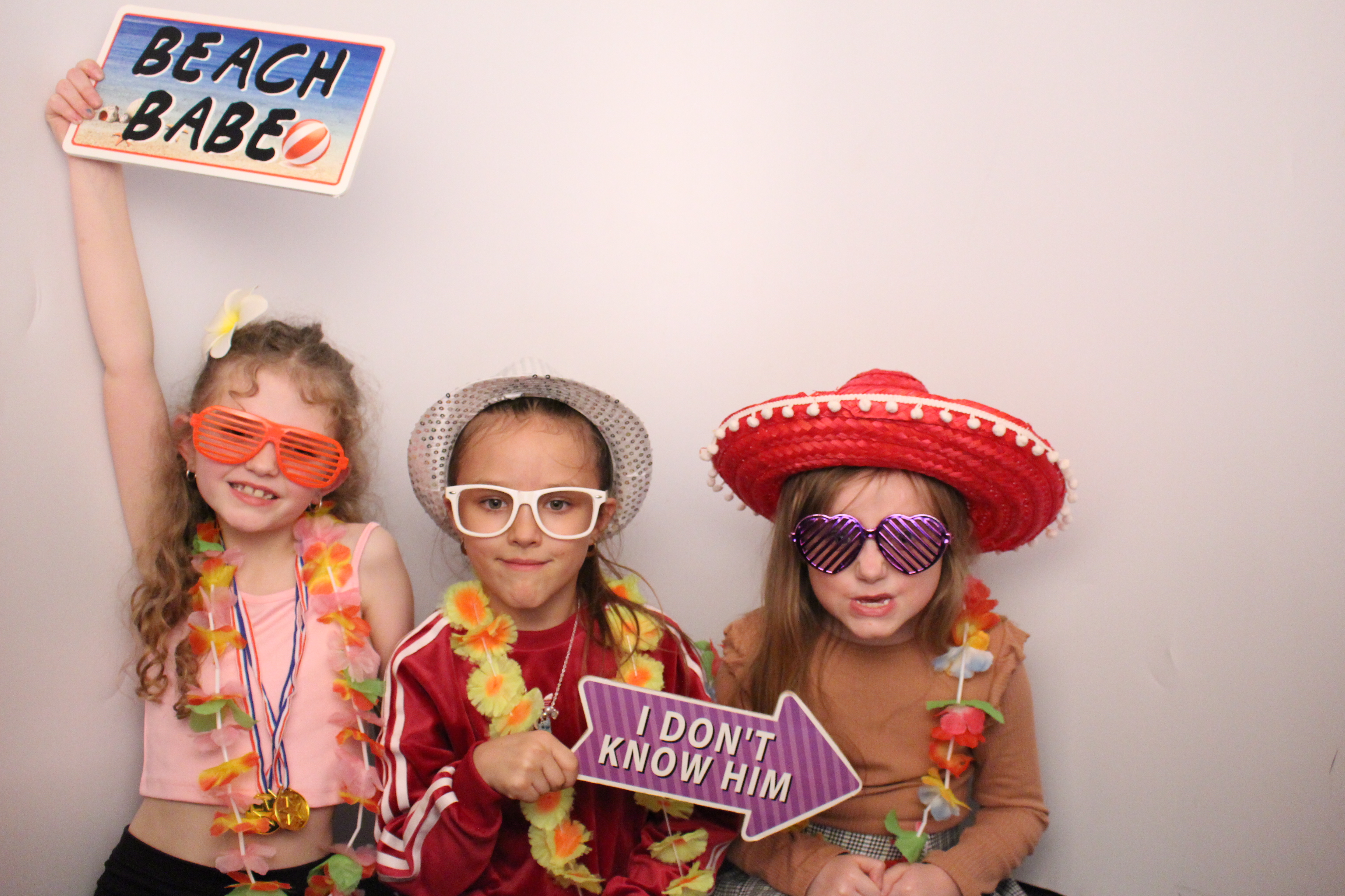 Anita's Birthday | View more photos from the event at gallery.myphotoboothexperience.co.uk/u/MyPhotoBoothExperienceLtd/Anitas-Birthday