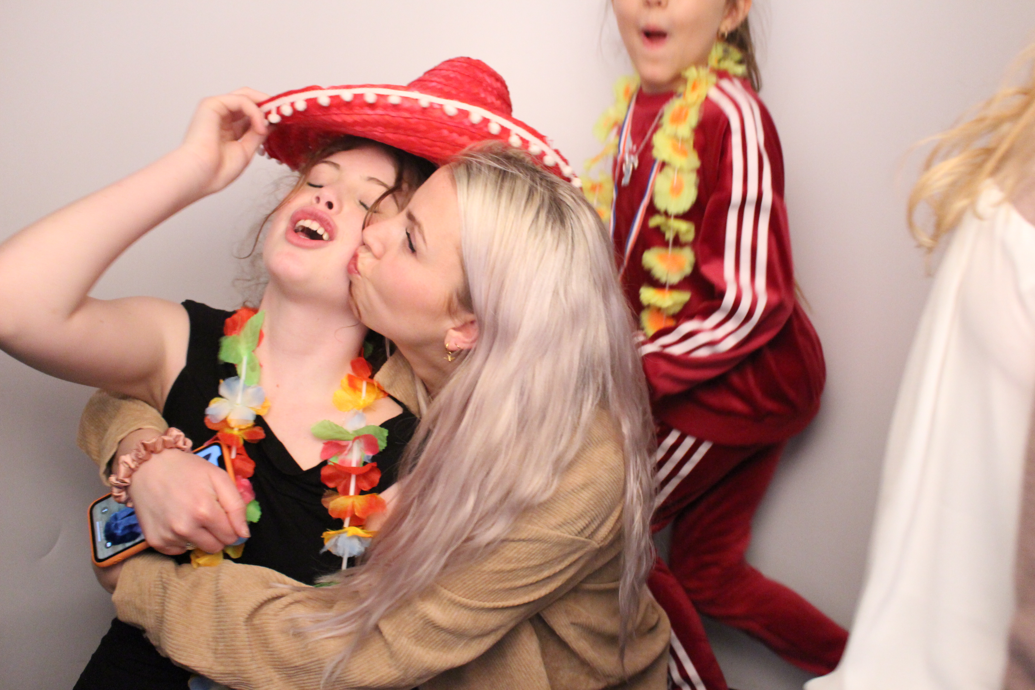 Anita's Birthday | View more photos from the event at gallery.myphotoboothexperience.co.uk/u/MyPhotoBoothExperienceLtd/Anitas-Birthday