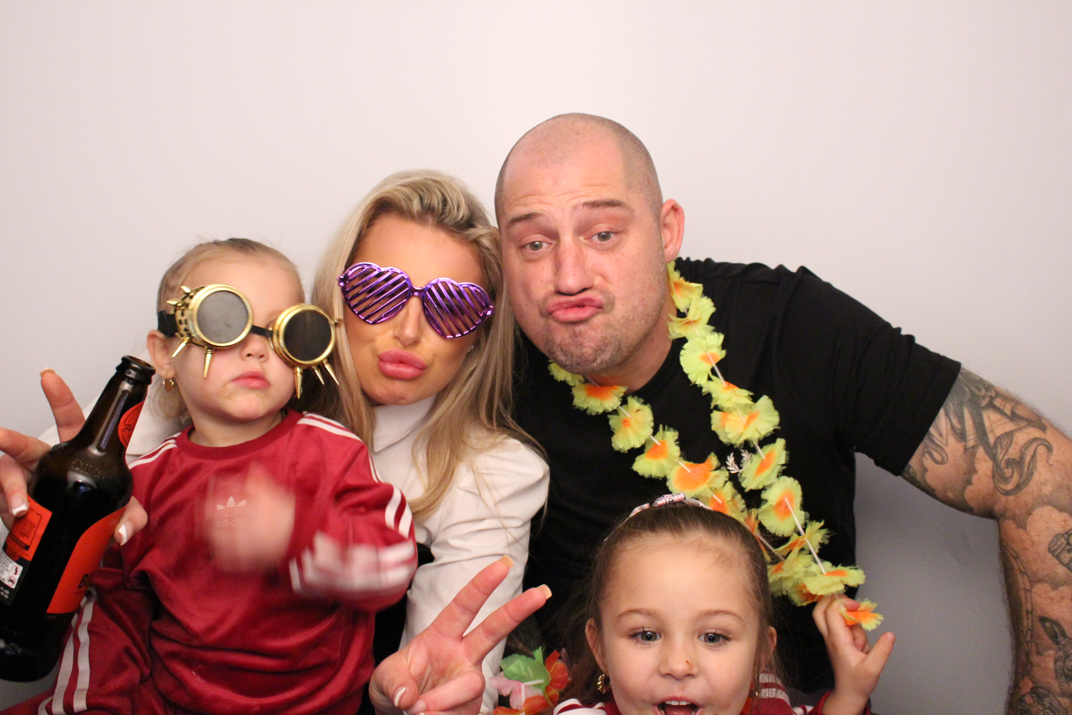 Anita's Birthday | View more photos from the event at gallery.myphotoboothexperience.co.uk/u/MyPhotoBoothExperienceLtd/Anitas-Birthday
