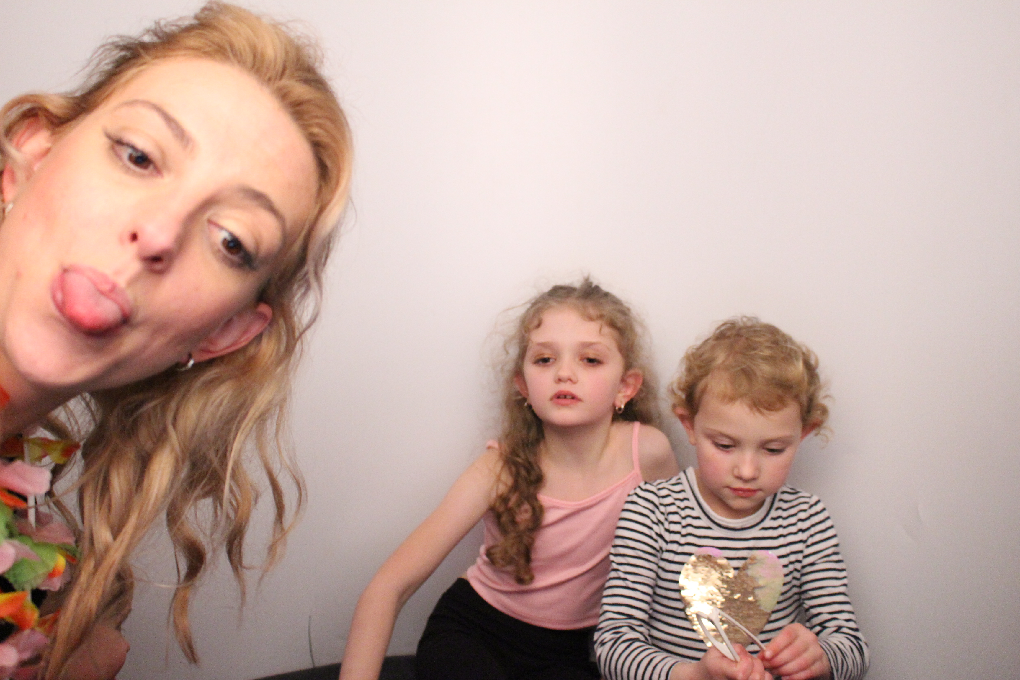Anita's Birthday | View more photos from the event at gallery.myphotoboothexperience.co.uk/u/MyPhotoBoothExperienceLtd/Anitas-Birthday