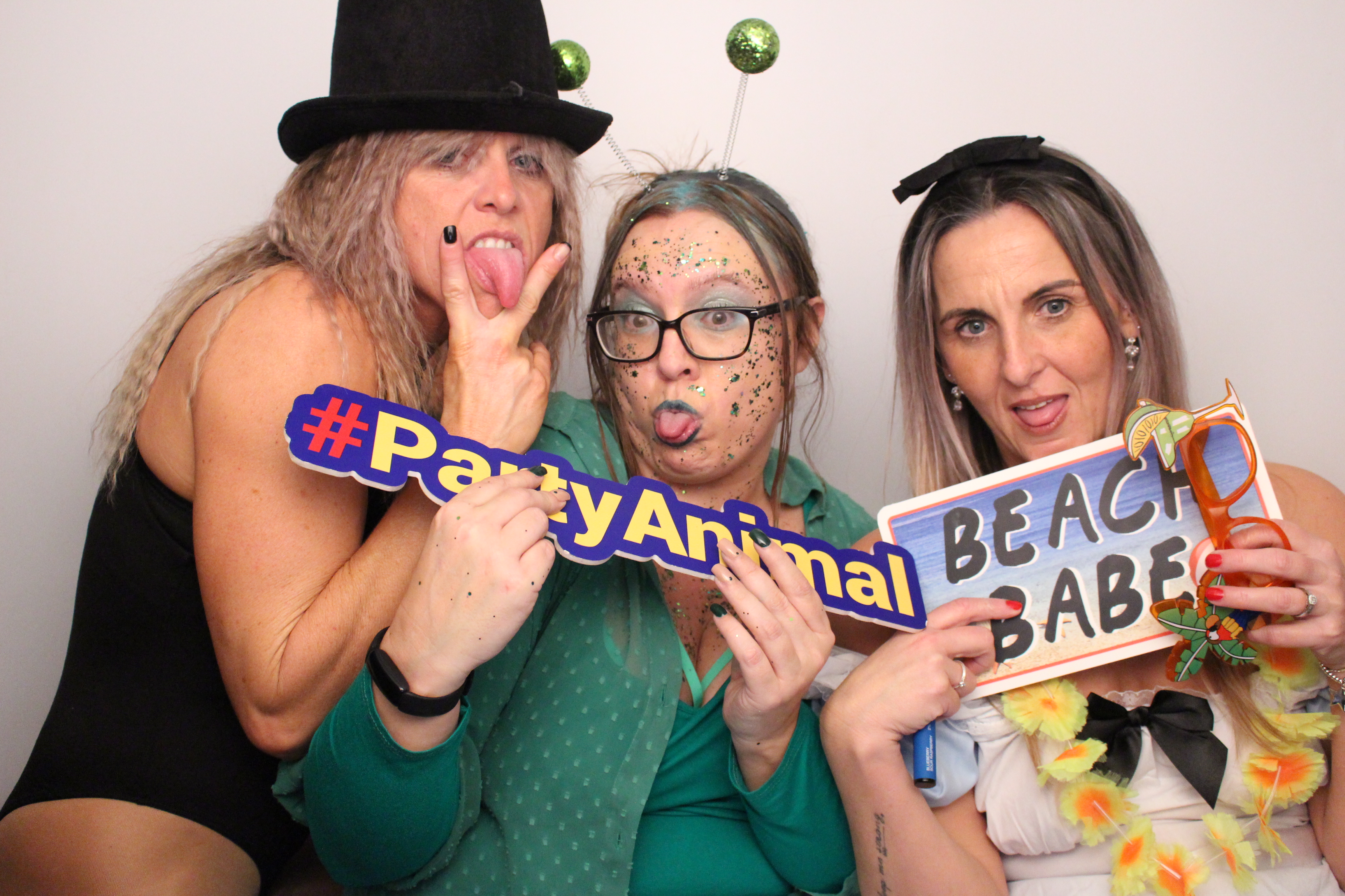 Anita's Birthday | View more photos from the event at gallery.myphotoboothexperience.co.uk/u/MyPhotoBoothExperienceLtd/Anitas-Birthday