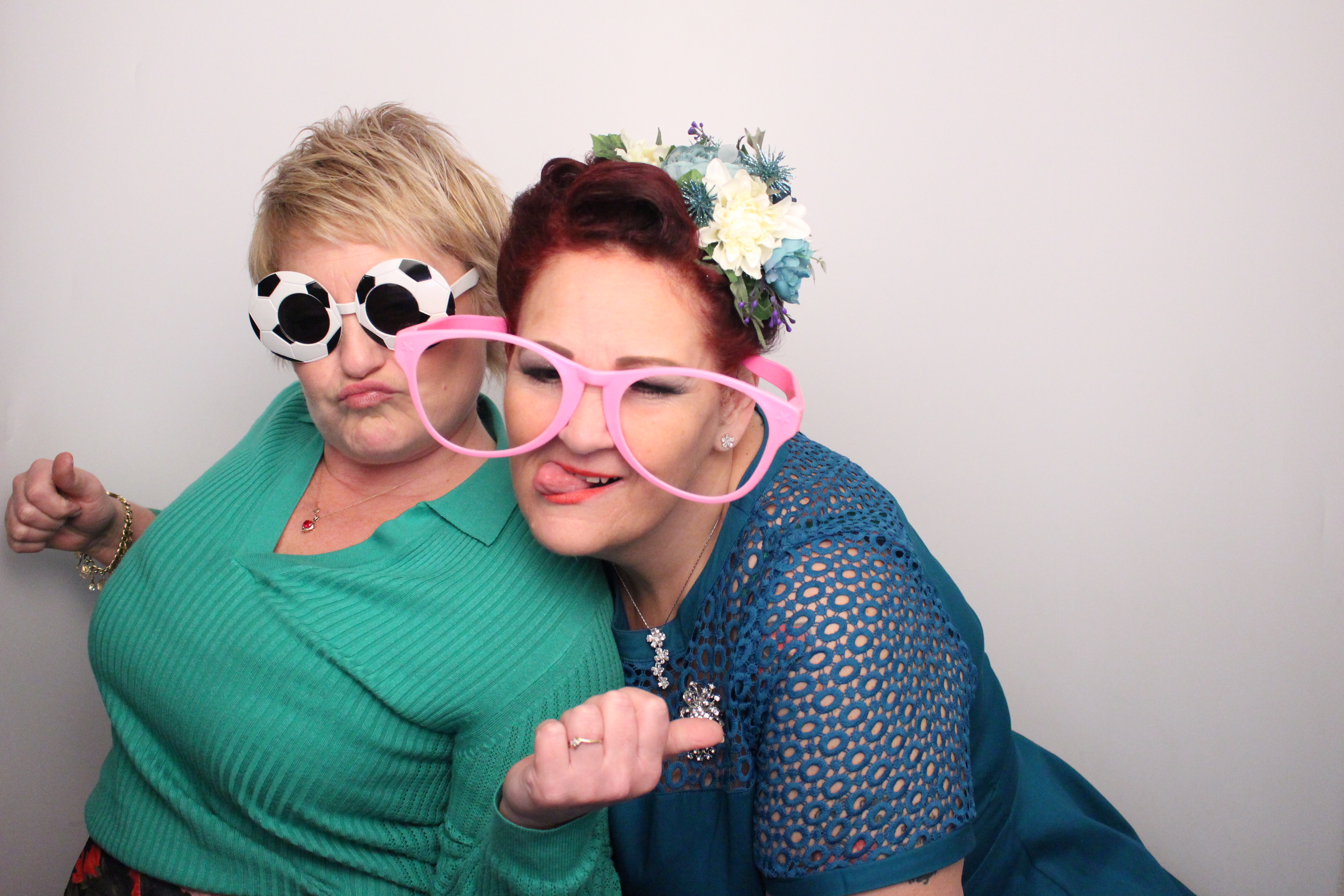 Sophie & Stephen's Wedding | View more photos from the event at gallery.myphotoboothexperience.co.uk/u/MyPhotoBoothExperienceLtd/Sophie-Stephens-Wedding