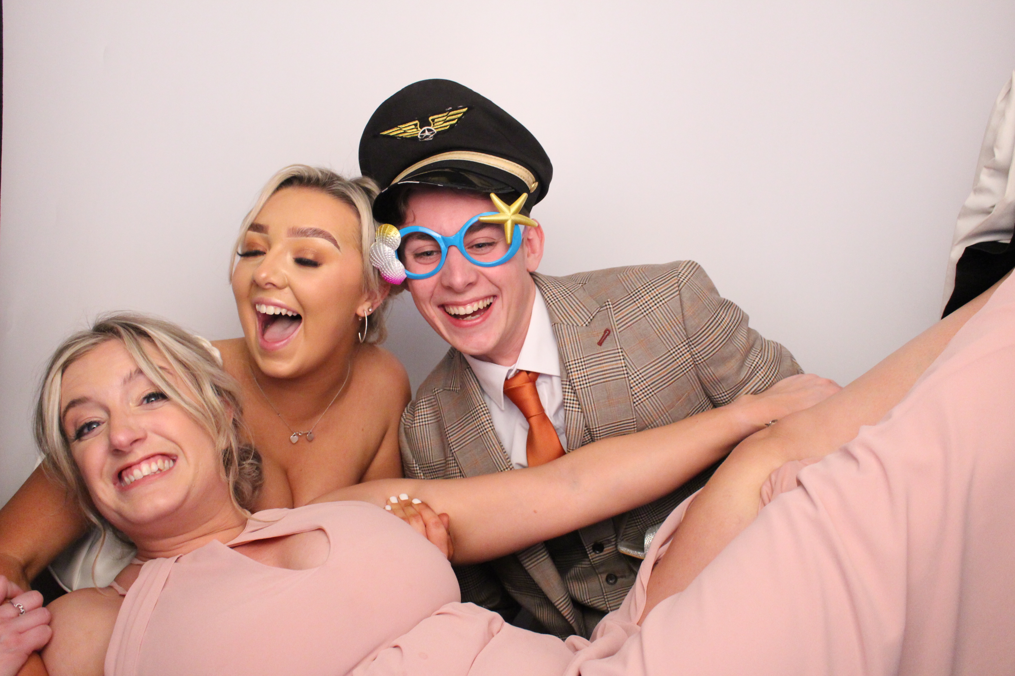 Sophie & Stephen's Wedding | View more photos from the event at gallery.myphotoboothexperience.co.uk/u/MyPhotoBoothExperienceLtd/Sophie-Stephens-Wedding