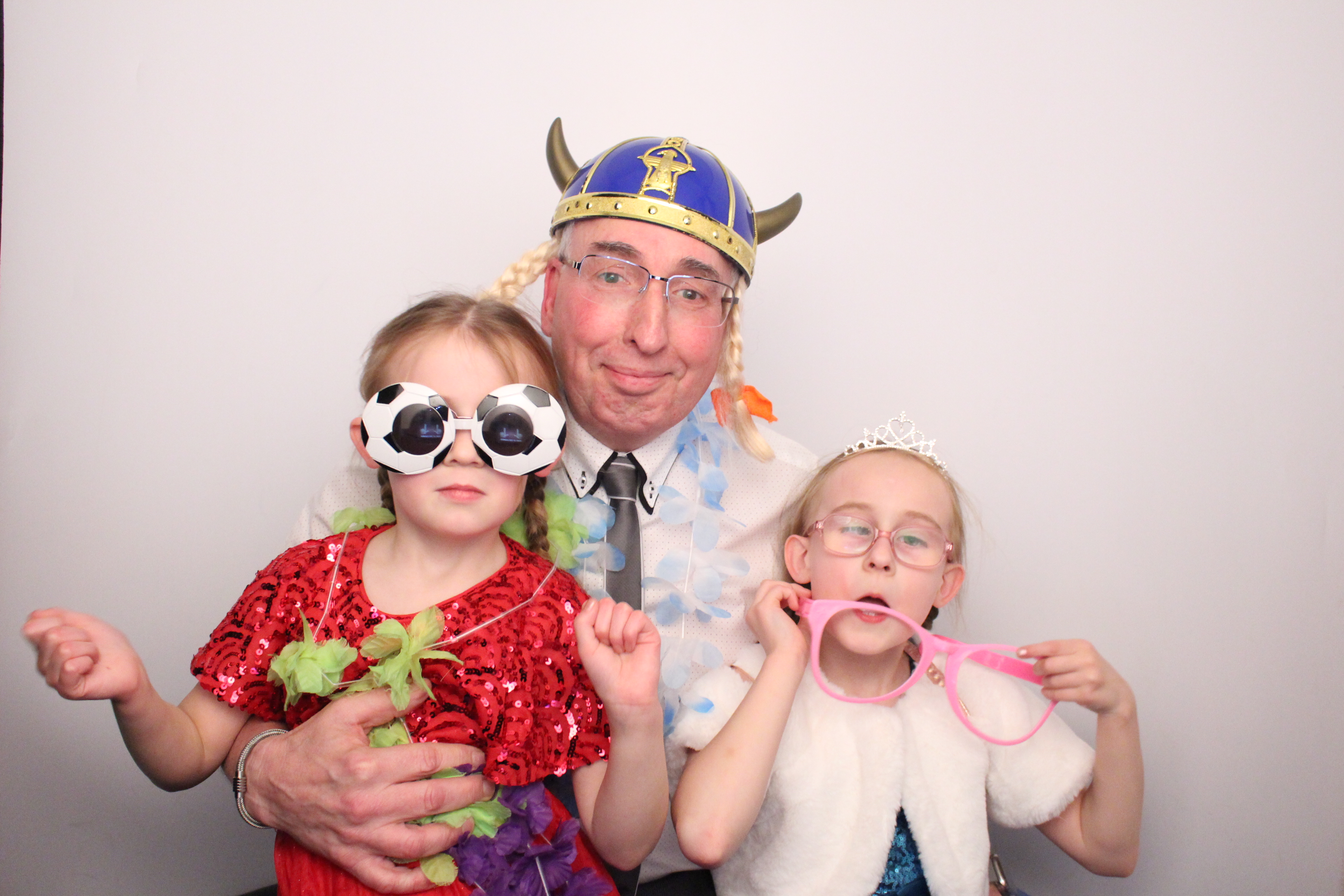 Sophie & Stephen's Wedding | View more photos from the event at gallery.myphotoboothexperience.co.uk/u/MyPhotoBoothExperienceLtd/Sophie-Stephens-Wedding