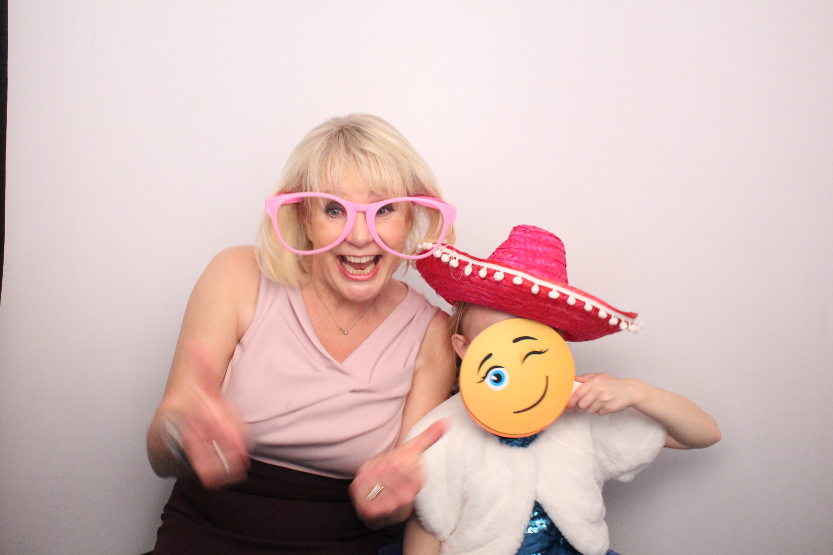 Sophie & Stephen's Wedding | View more photos from the event at gallery.myphotoboothexperience.co.uk/u/MyPhotoBoothExperienceLtd/Sophie-Stephens-Wedding