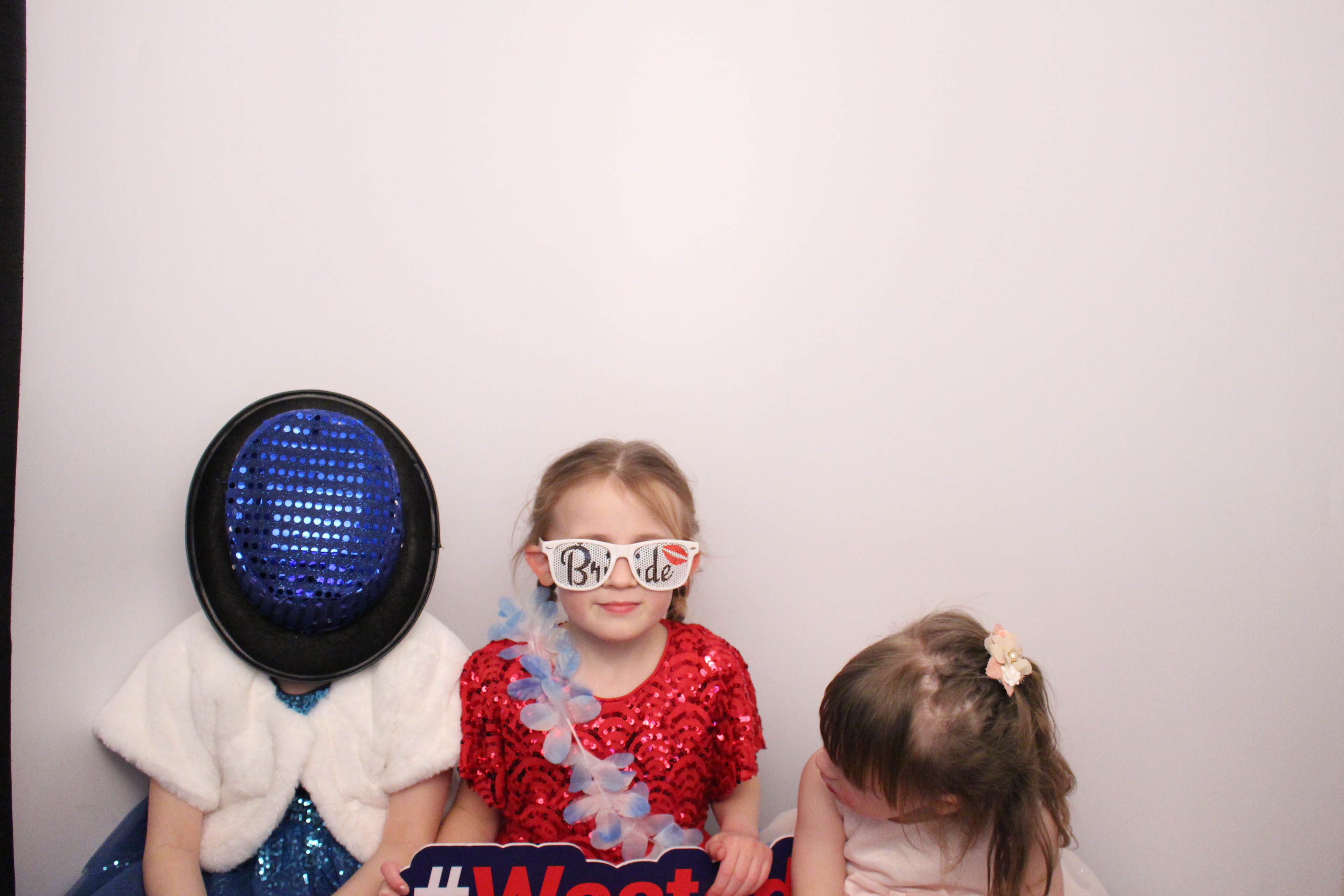 Sophie & Stephen's Wedding | View more photos from the event at gallery.myphotoboothexperience.co.uk/u/MyPhotoBoothExperienceLtd/Sophie-Stephens-Wedding