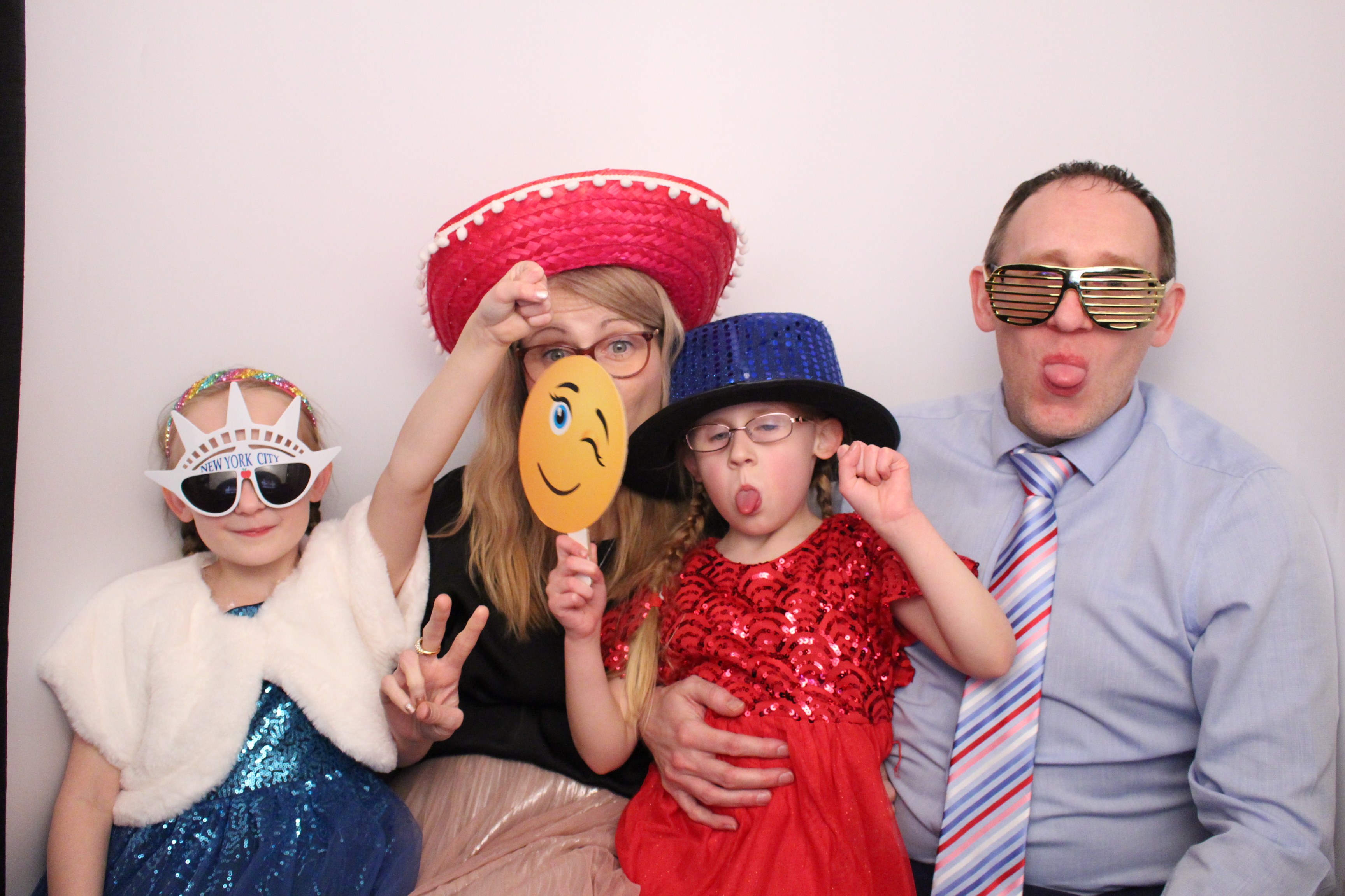 Sophie & Stephen's Wedding | View more photos from the event at gallery.myphotoboothexperience.co.uk/u/MyPhotoBoothExperienceLtd/Sophie-Stephens-Wedding