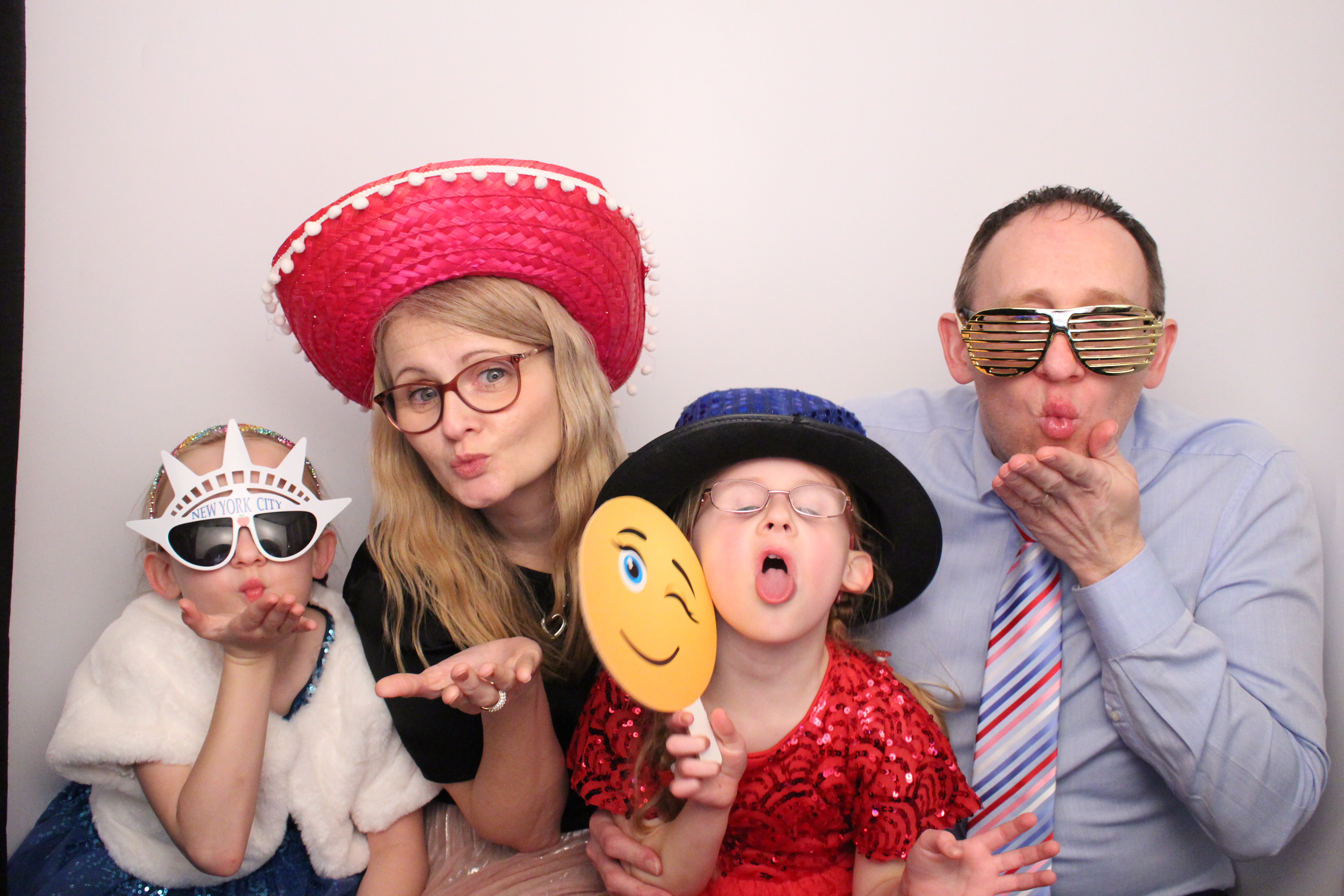 Sophie & Stephen's Wedding | View more photos from the event at gallery.myphotoboothexperience.co.uk/u/MyPhotoBoothExperienceLtd/Sophie-Stephens-Wedding