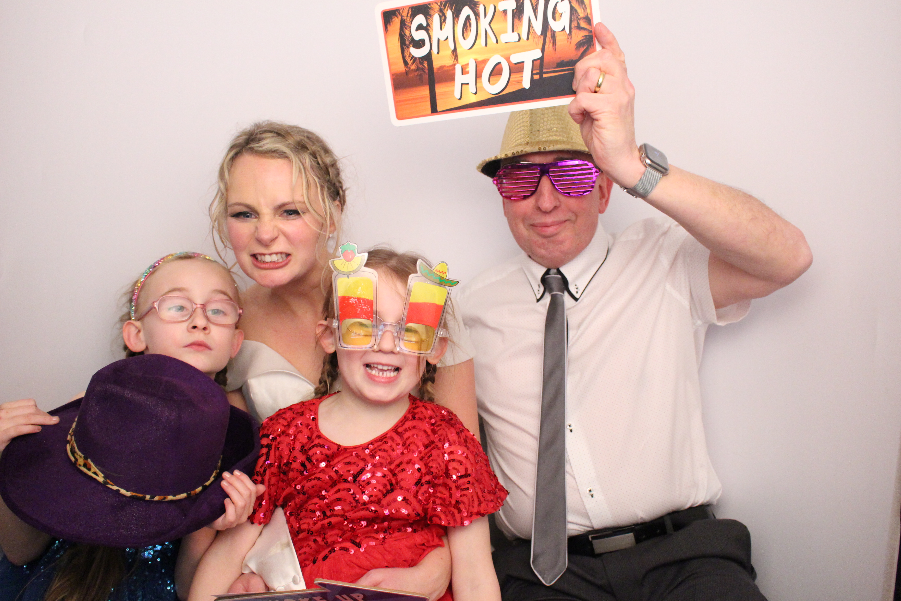 Sophie & Stephen's Wedding | View more photos from the event at gallery.myphotoboothexperience.co.uk/u/MyPhotoBoothExperienceLtd/Sophie-Stephens-Wedding