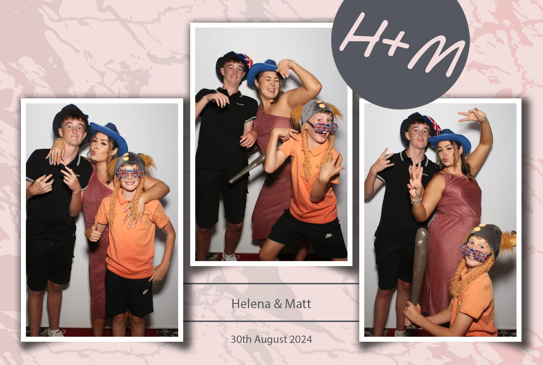 Helena & Matt's Wedding | View more photos from the event at gallery.myphotoboothexperience.co.uk/u/MyPhotoBoothExperienceLtd/Helena-Matts-Wedding