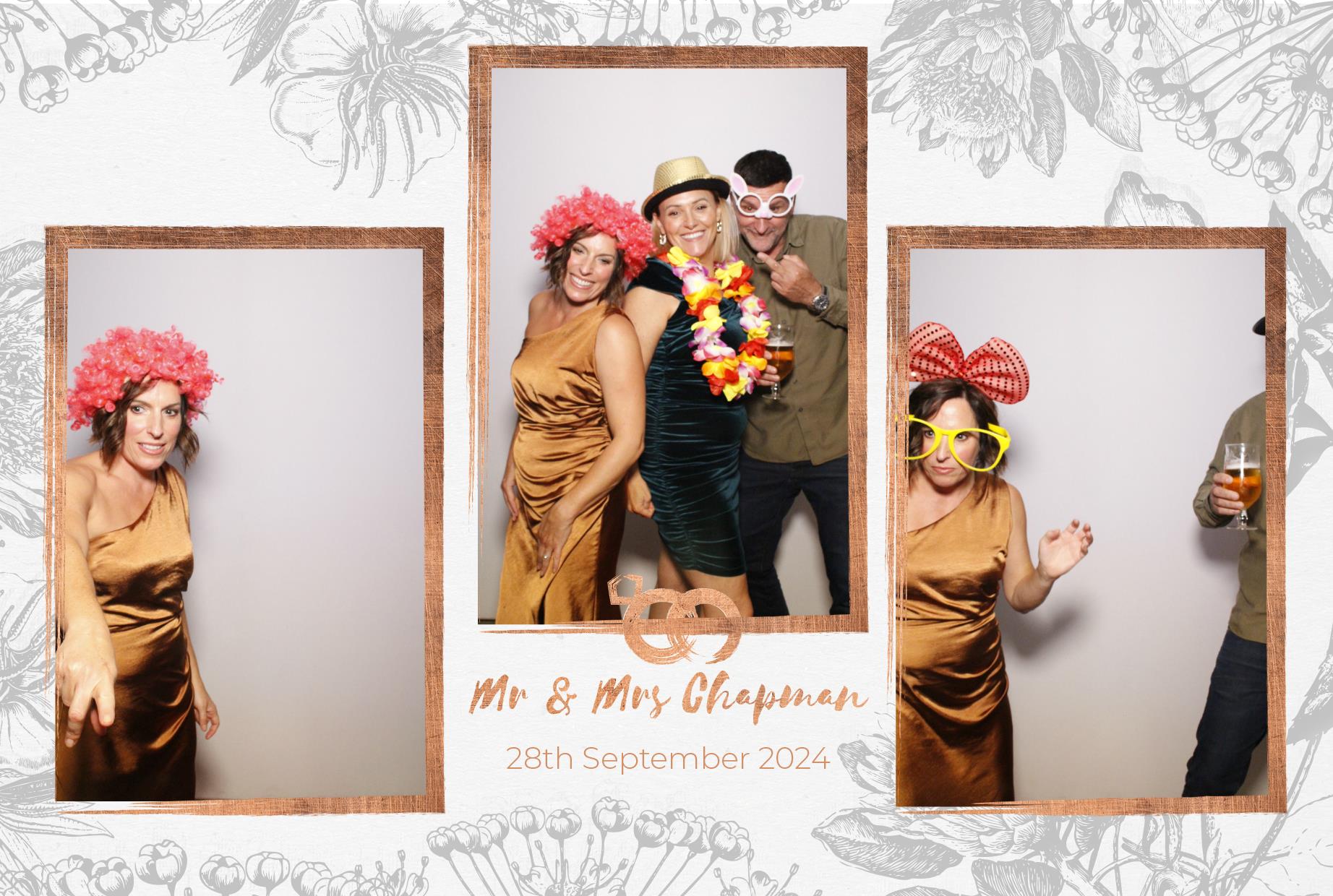 Mr and Mrs Chapman  | View more photos from the event at gallery.myphotoboothexperience.co.uk/u/MyPhotoBoothExperienceLtd/Mr-and-Mrs-Chapman