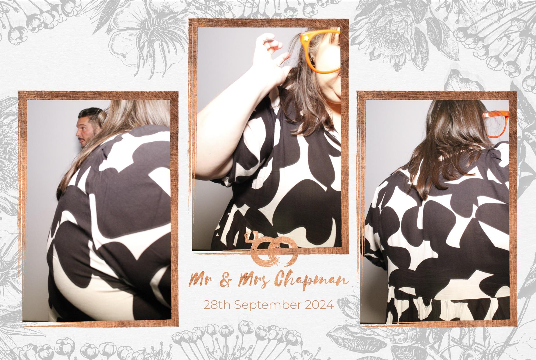 Mr and Mrs Chapman  | View more photos from the event at gallery.myphotoboothexperience.co.uk/u/MyPhotoBoothExperienceLtd/Mr-and-Mrs-Chapman