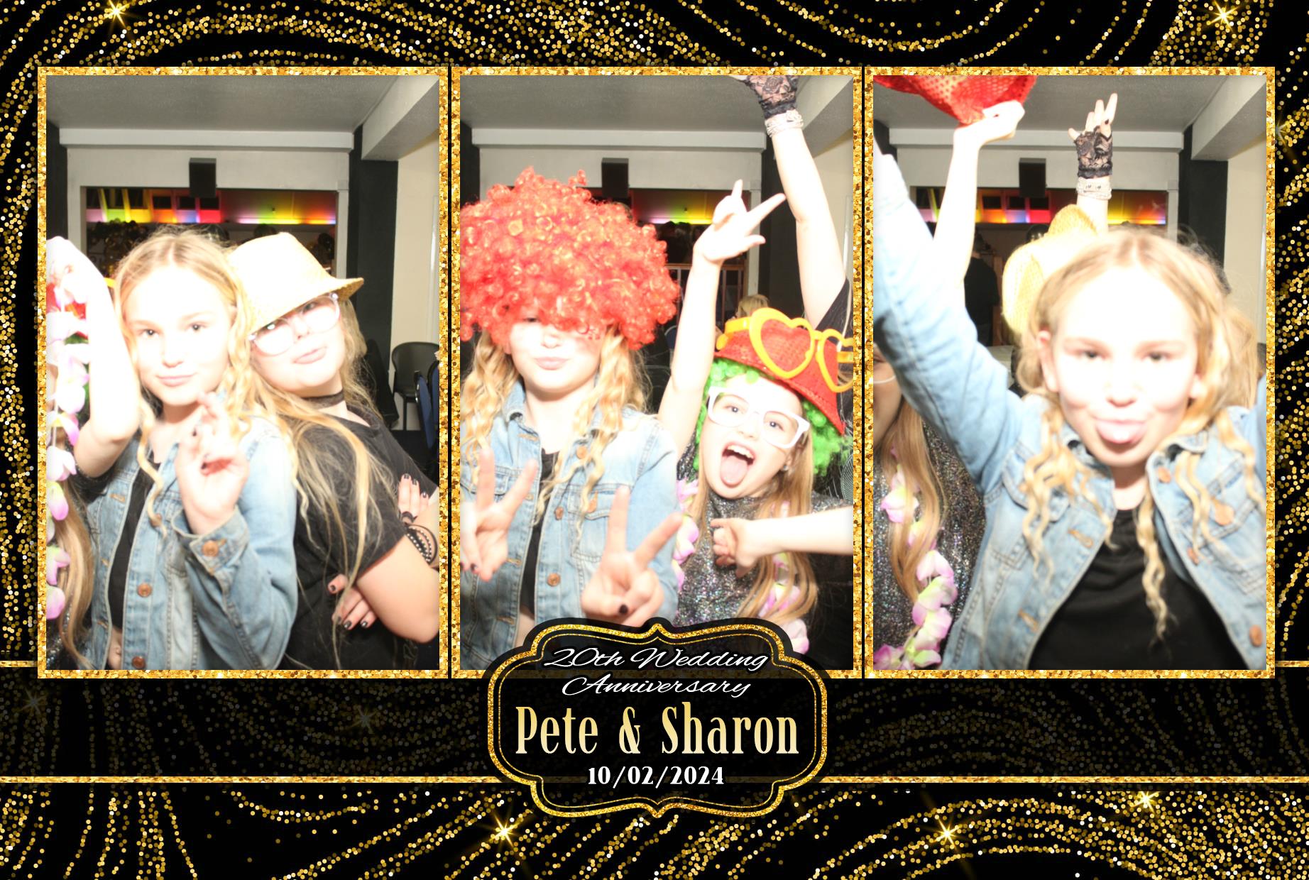 Pete & Sharon's 20th Wedding Anniversary  | View more photos from the event at gallery.myphotoboothexperience.co.uk/u/MyPhotoBoothExperienceLtd/Pete-Sharons-20th-Wedding-Anniversary