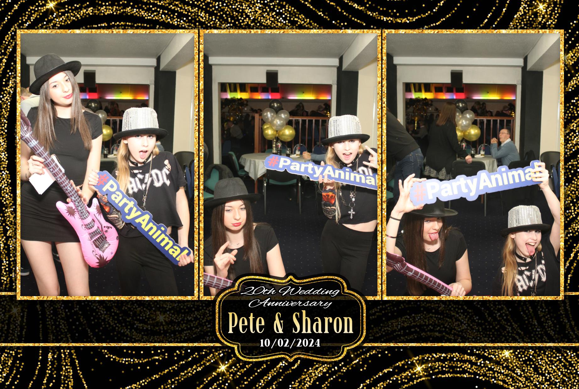 Pete & Sharon's 20th Wedding Anniversary  | View more photos from the event at gallery.myphotoboothexperience.co.uk/u/MyPhotoBoothExperienceLtd/Pete-Sharons-20th-Wedding-Anniversary
