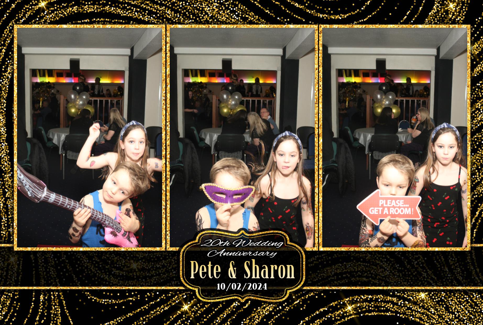 Pete & Sharon's 20th Wedding Anniversary  | View more photos from the event at gallery.myphotoboothexperience.co.uk/u/MyPhotoBoothExperienceLtd/Pete-Sharons-20th-Wedding-Anniversary