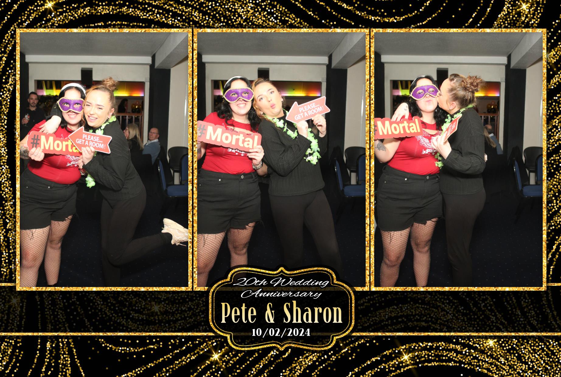 Pete & Sharon's 20th Wedding Anniversary  | View more photos from the event at gallery.myphotoboothexperience.co.uk/u/MyPhotoBoothExperienceLtd/Pete-Sharons-20th-Wedding-Anniversary