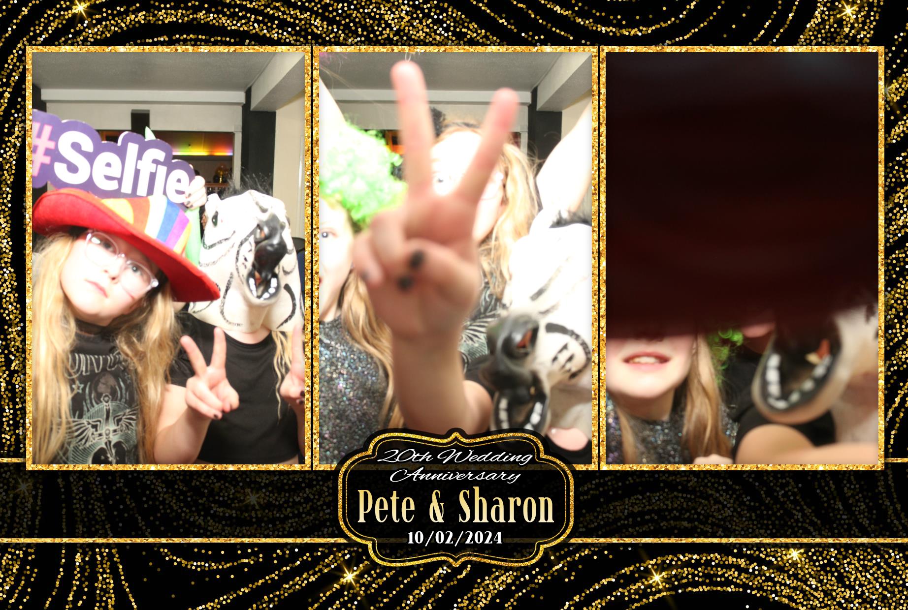 Pete & Sharon's 20th Wedding Anniversary  | View more photos from the event at gallery.myphotoboothexperience.co.uk/u/MyPhotoBoothExperienceLtd/Pete-Sharons-20th-Wedding-Anniversary