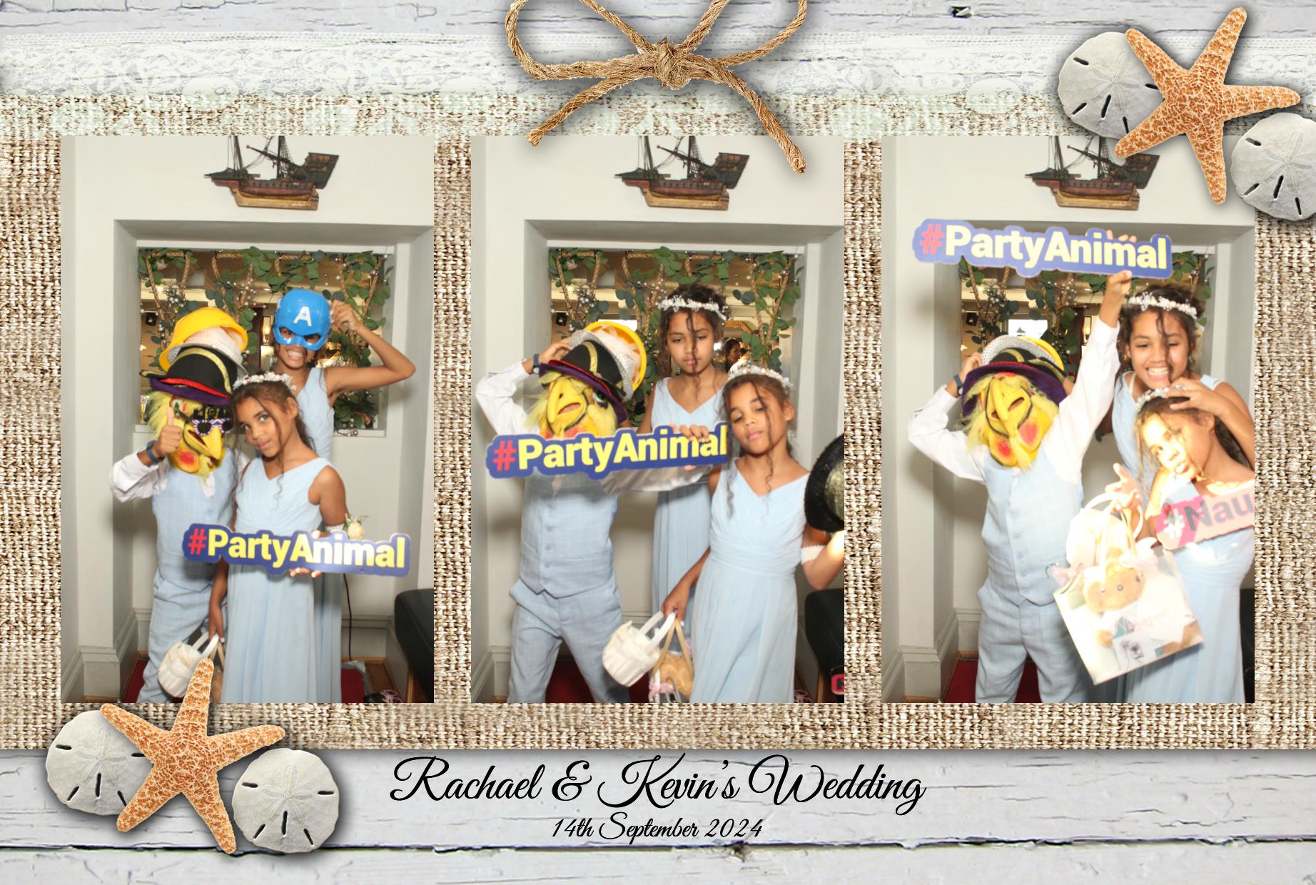 Rachael & Kevins Wedding | View more photos from the event at gallery.myphotoboothexperience.co.uk/u/MyPhotoBoothExperienceLtd/Rachael-Kevins-Wedding