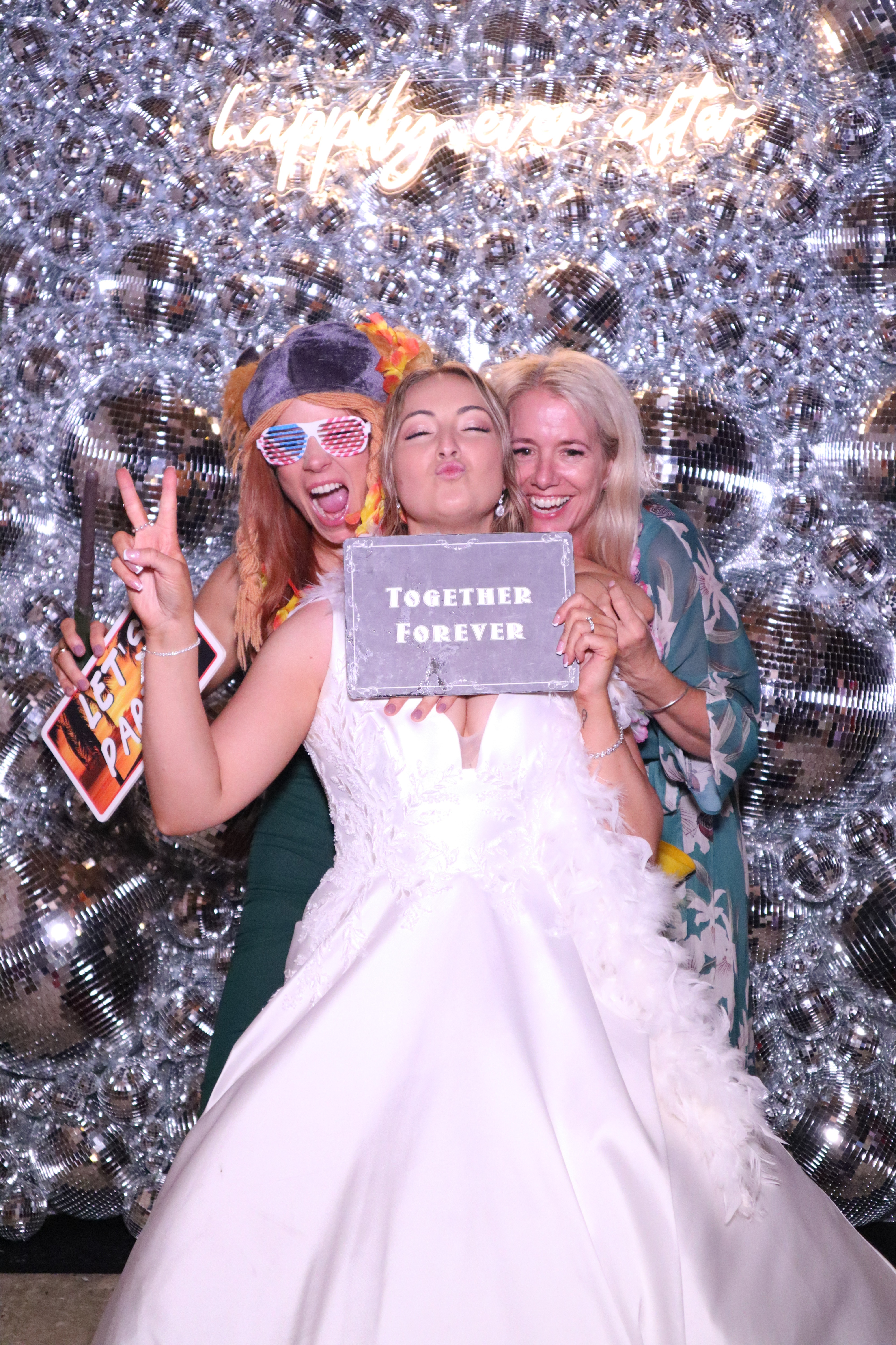 McGuinness Wedding | View more photos from the event at gallery.myphotoboothexperience.co.uk/u/MyPhotoBoothExperienceLtd/McGuinness-Wedding
