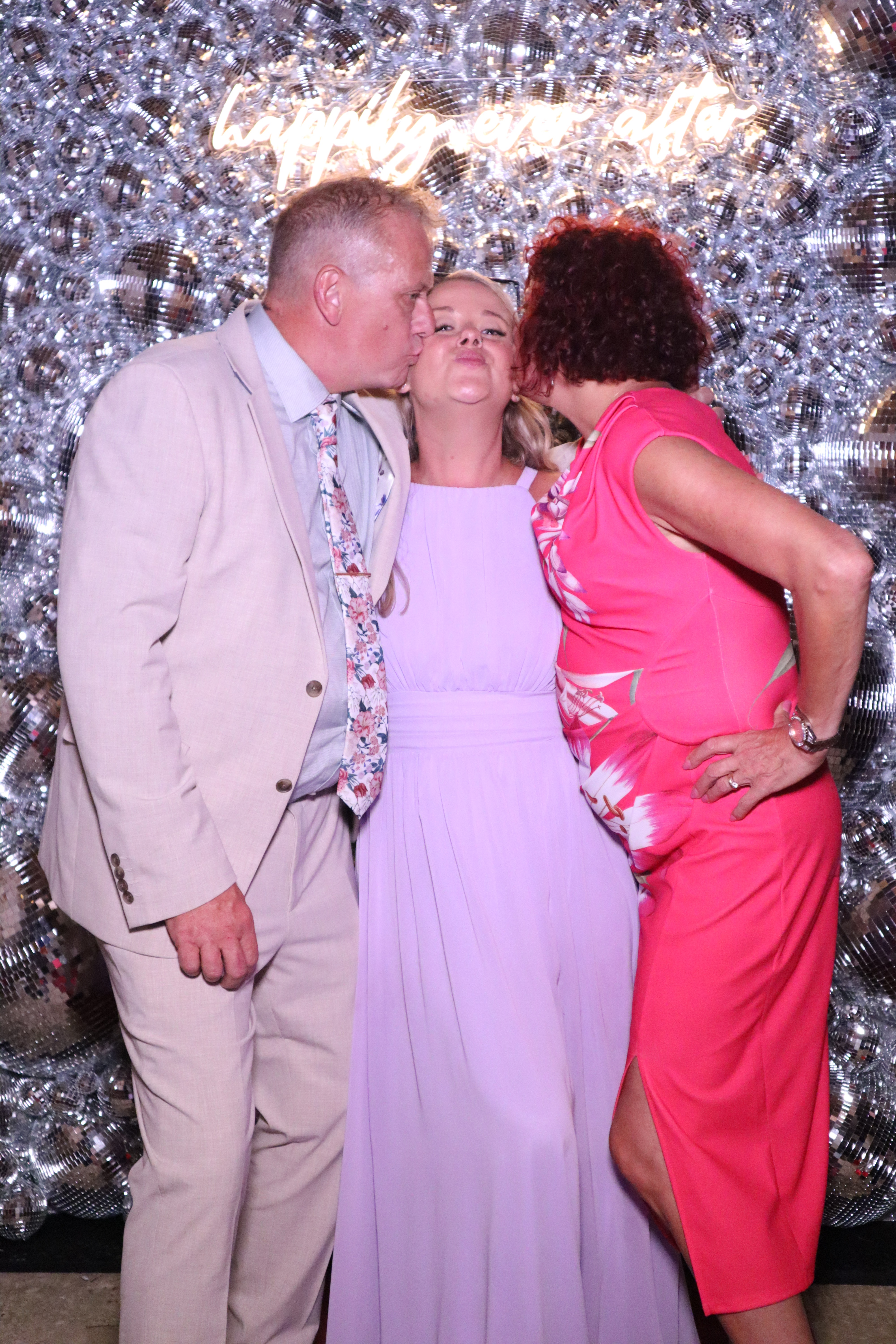 McGuinness Wedding | View more photos from the event at gallery.myphotoboothexperience.co.uk/u/MyPhotoBoothExperienceLtd/McGuinness-Wedding