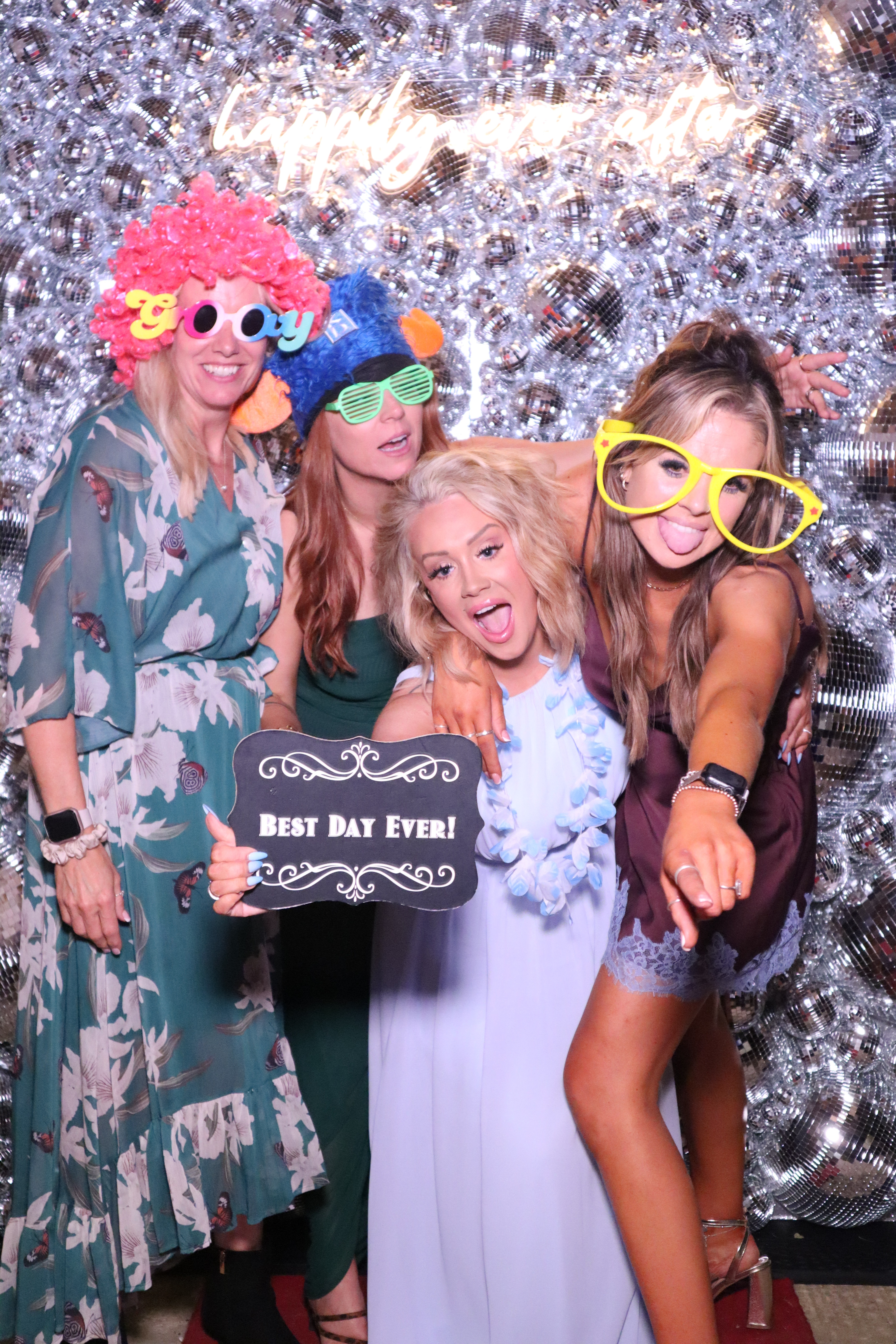 McGuinness Wedding | View more photos from the event at gallery.myphotoboothexperience.co.uk/u/MyPhotoBoothExperienceLtd/McGuinness-Wedding
